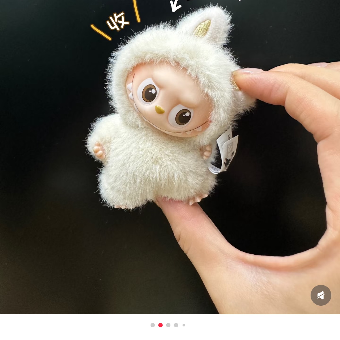 Pop Mart Labubu The Monsters Pin For Love Series Vinyl Plush Pendant (A-M) A (Opened Case) 착용 스타일