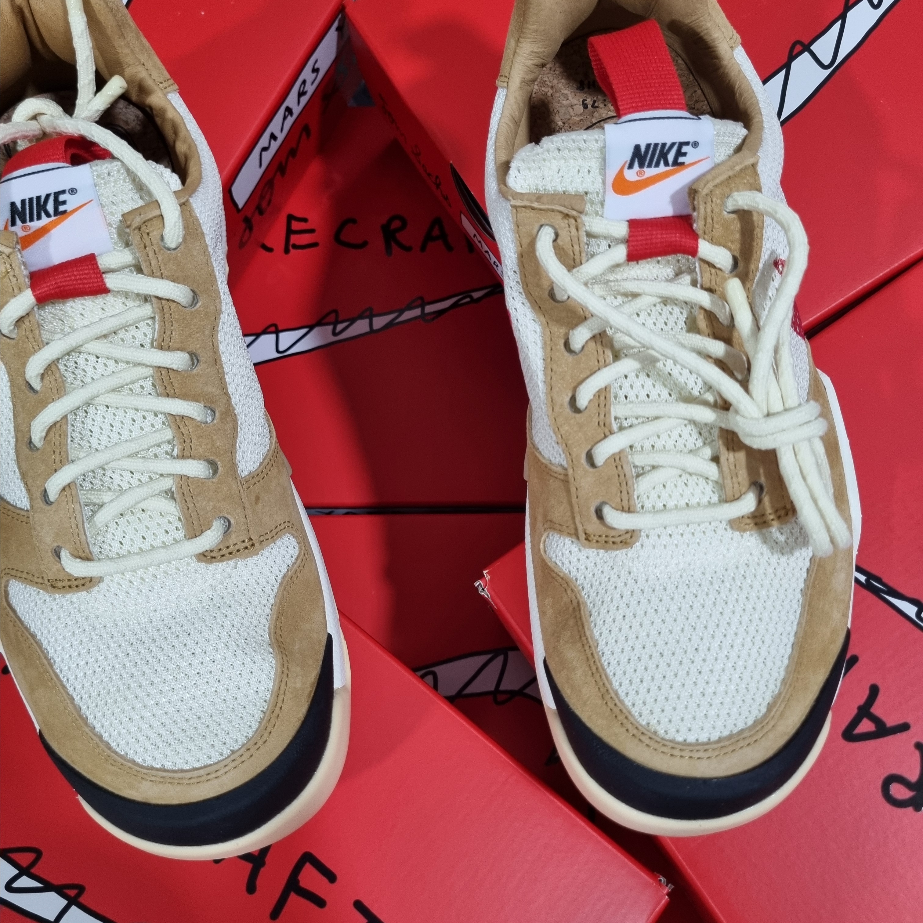 Nike x Tom Sachs Mars Yard Shoe 3.0 Space Camp 착용 스타일