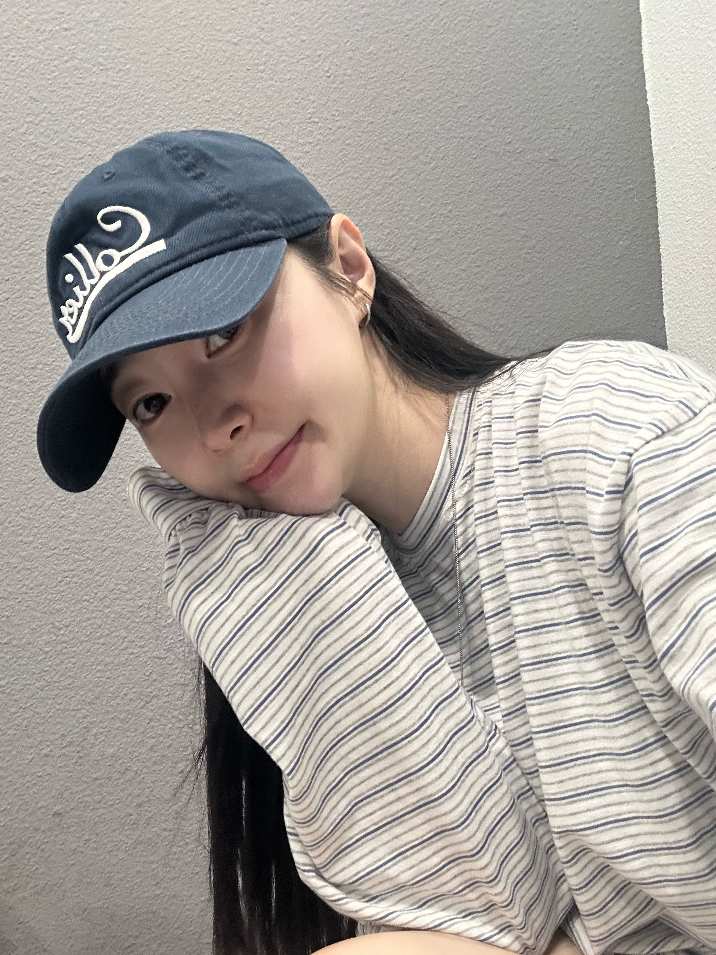 IDEA x New Era The Collier Cap Navy, Arc'teryx Heliad 15 Backpack Black 착용 스타일 - 2