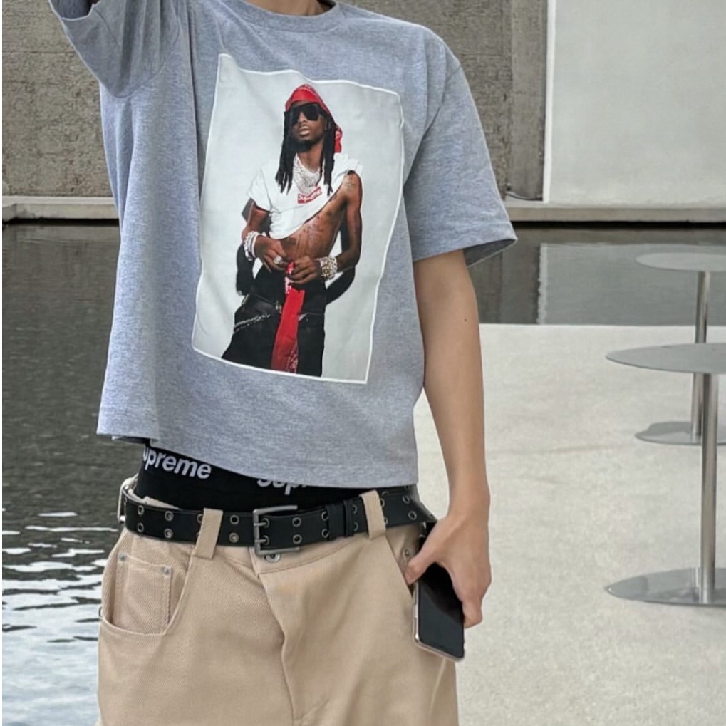 Supreme Playboi Carti T-Shirt Heather Grey - 25FW 착용 스타일