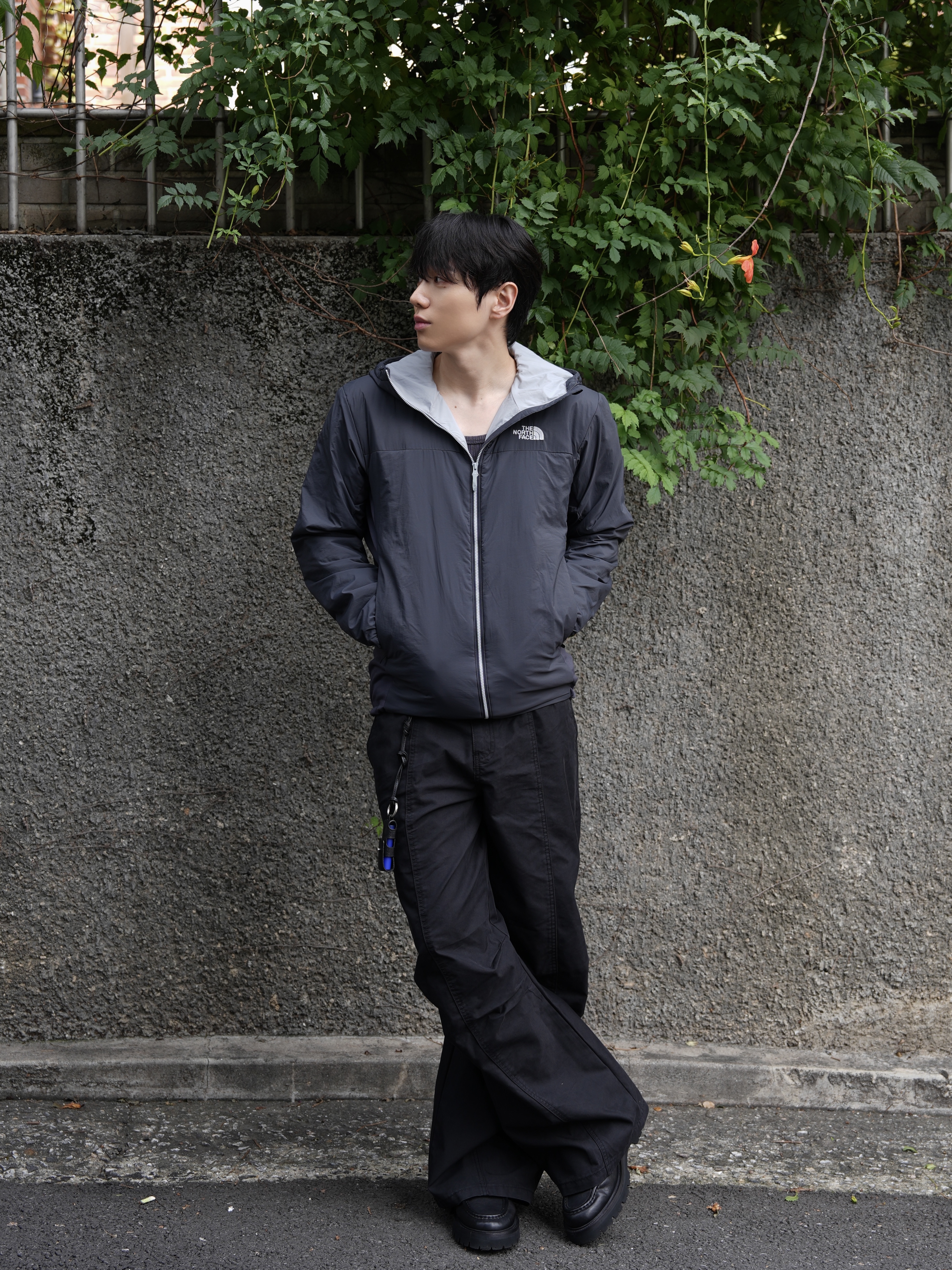 The North Face Bouvet Hoodie Black - 25FW, The North Face Bouvet Hoodie Charcoal - 25FW 착용 스타일 - 1