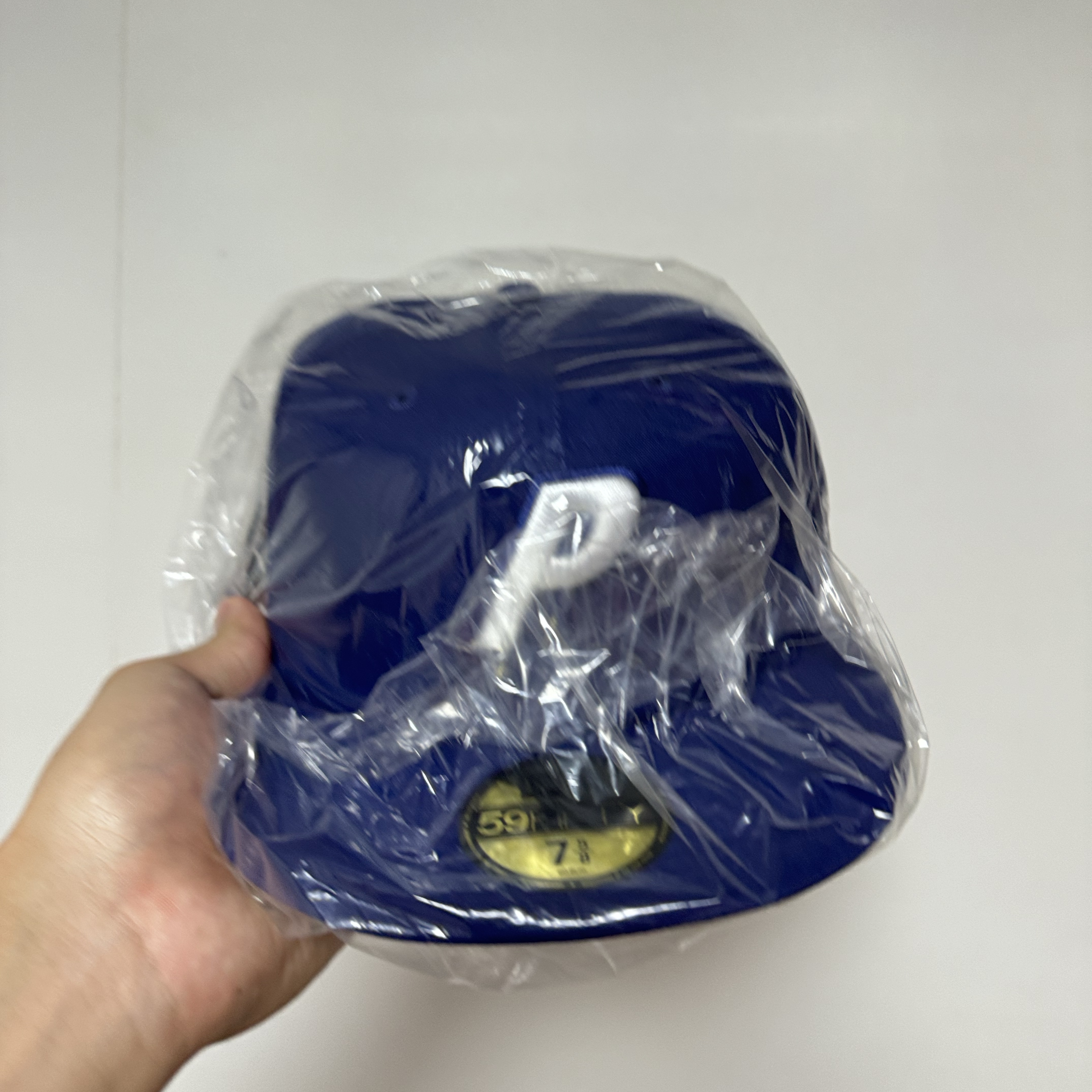 Palace Safe P New Era 59Fifty Royal - 24FW 착용 스타일