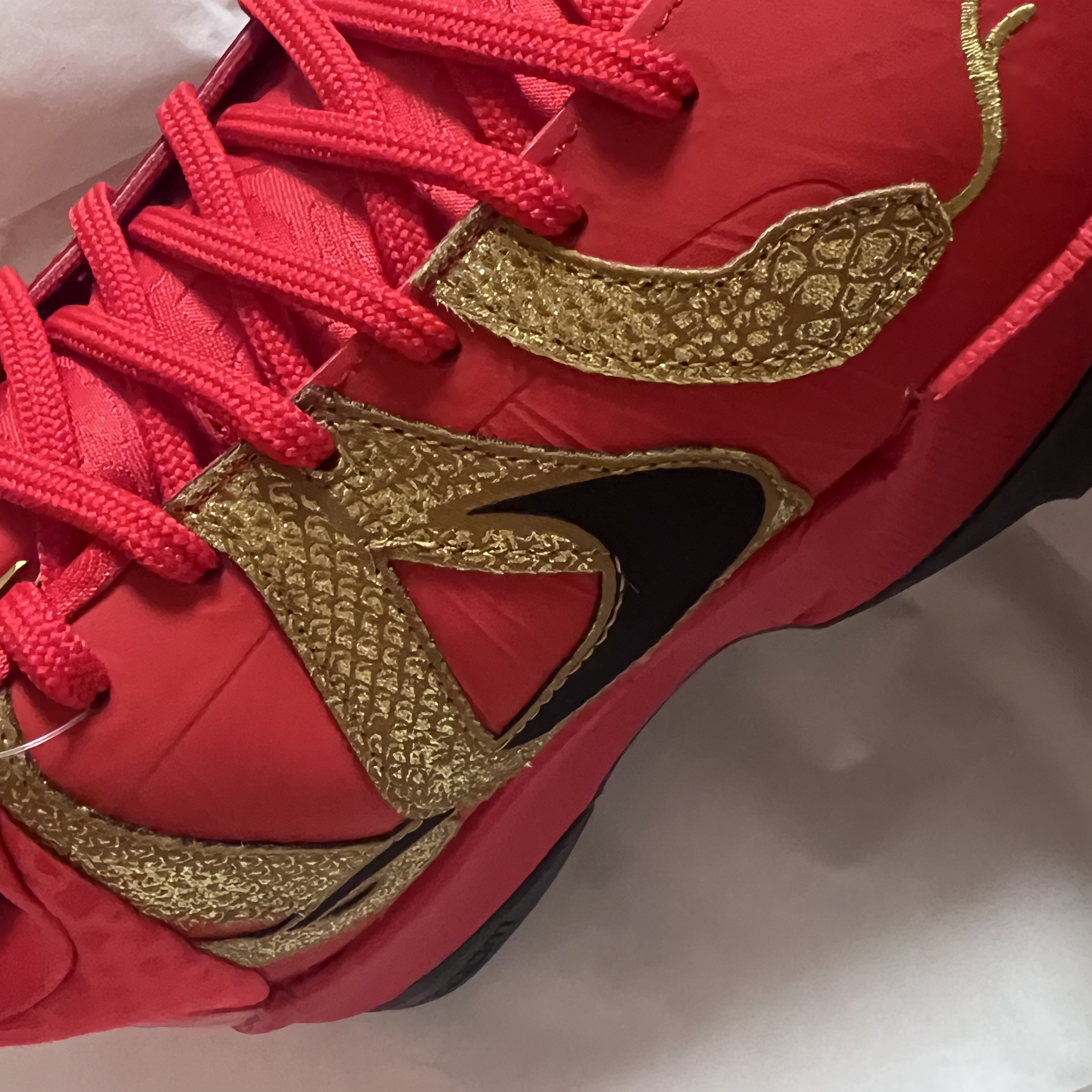 Nike Kobe 5 Protro Year of the Mamba University Red 착용 스타일