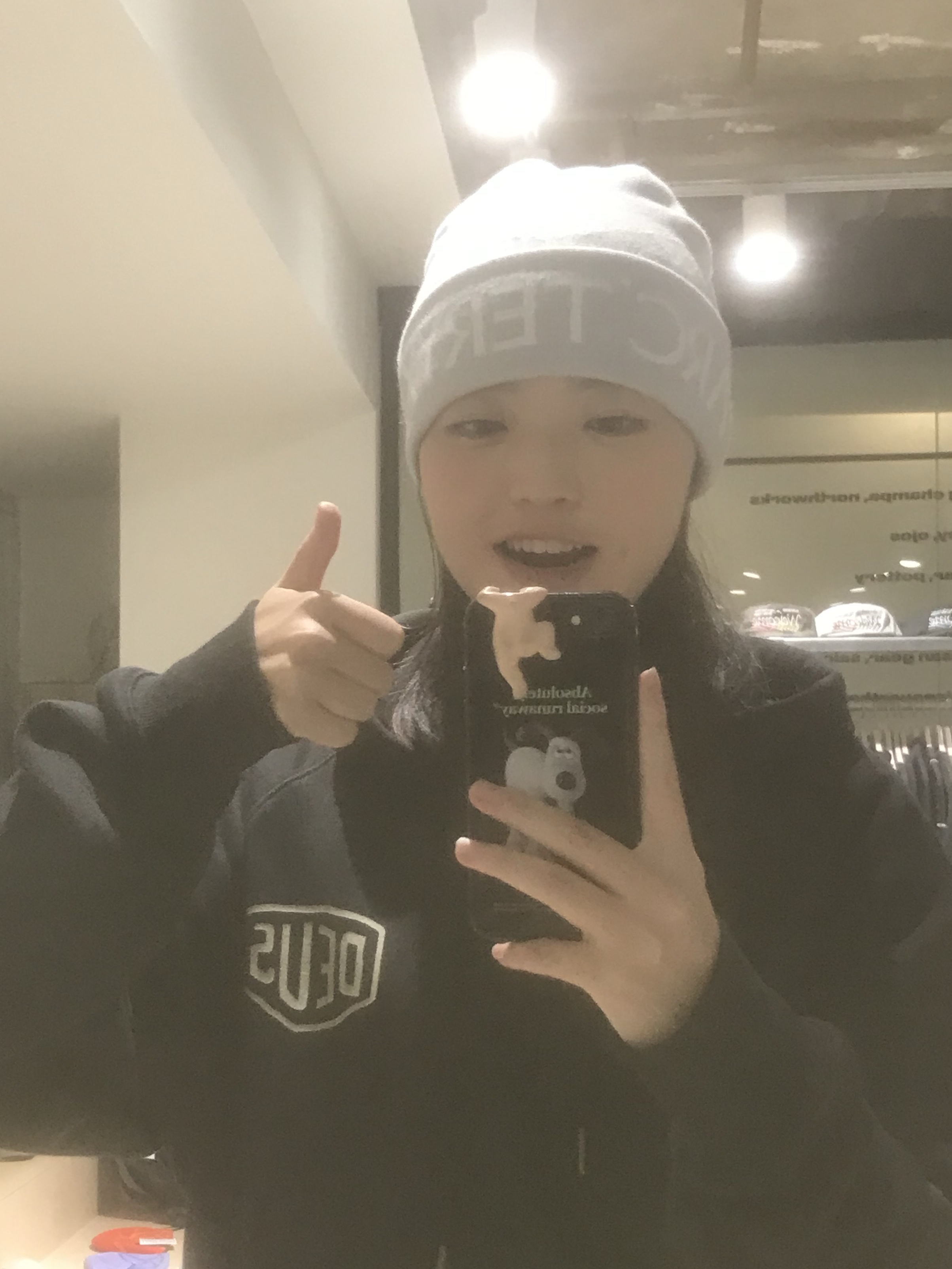 Arc'teryx Bird Word Toque Solitude Arctic Silk, Deus Ex Machina Seoul Address Hoodie Black 착용 스타일