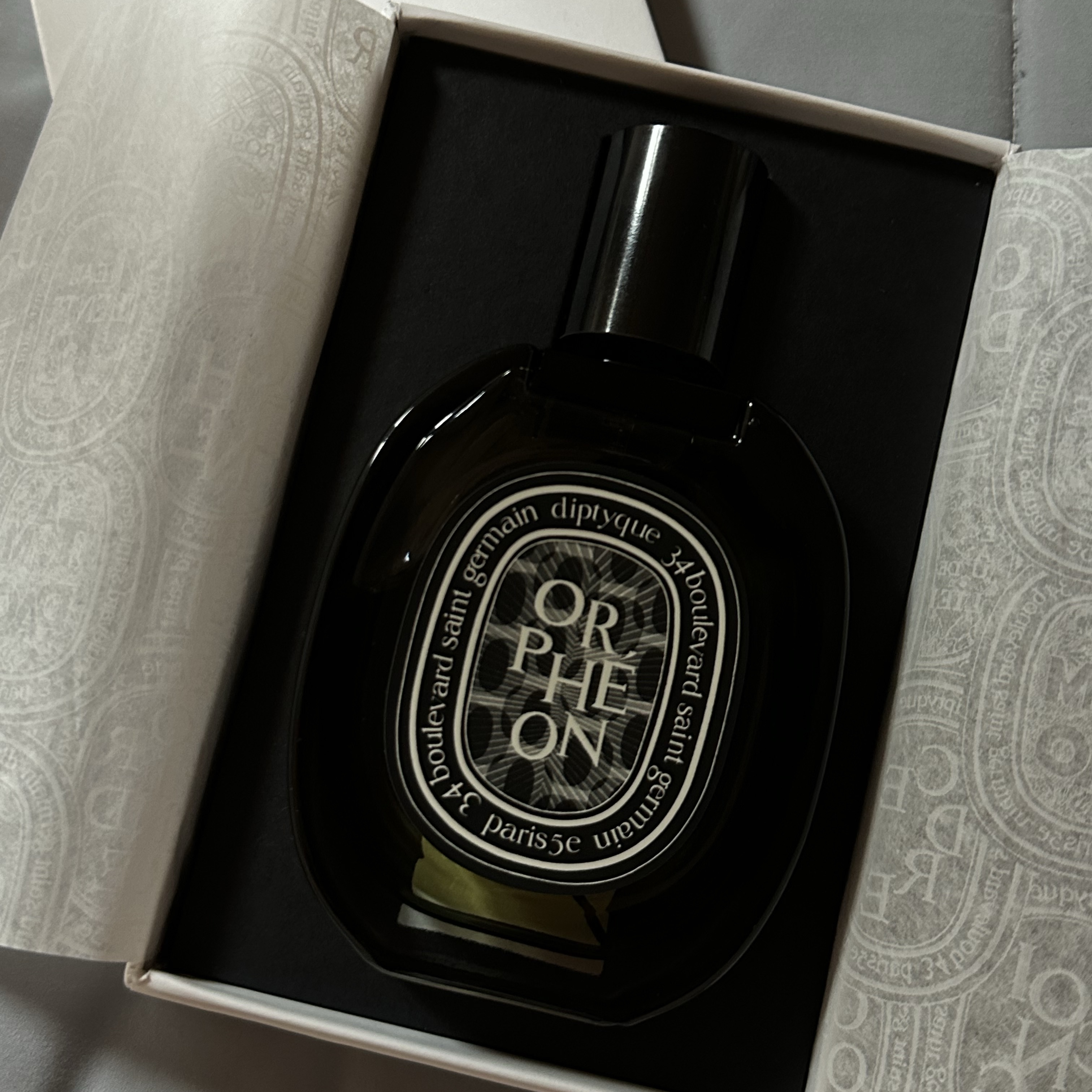 Diptyque Orpheon Eau De Parfum 75ml 착용 스타일