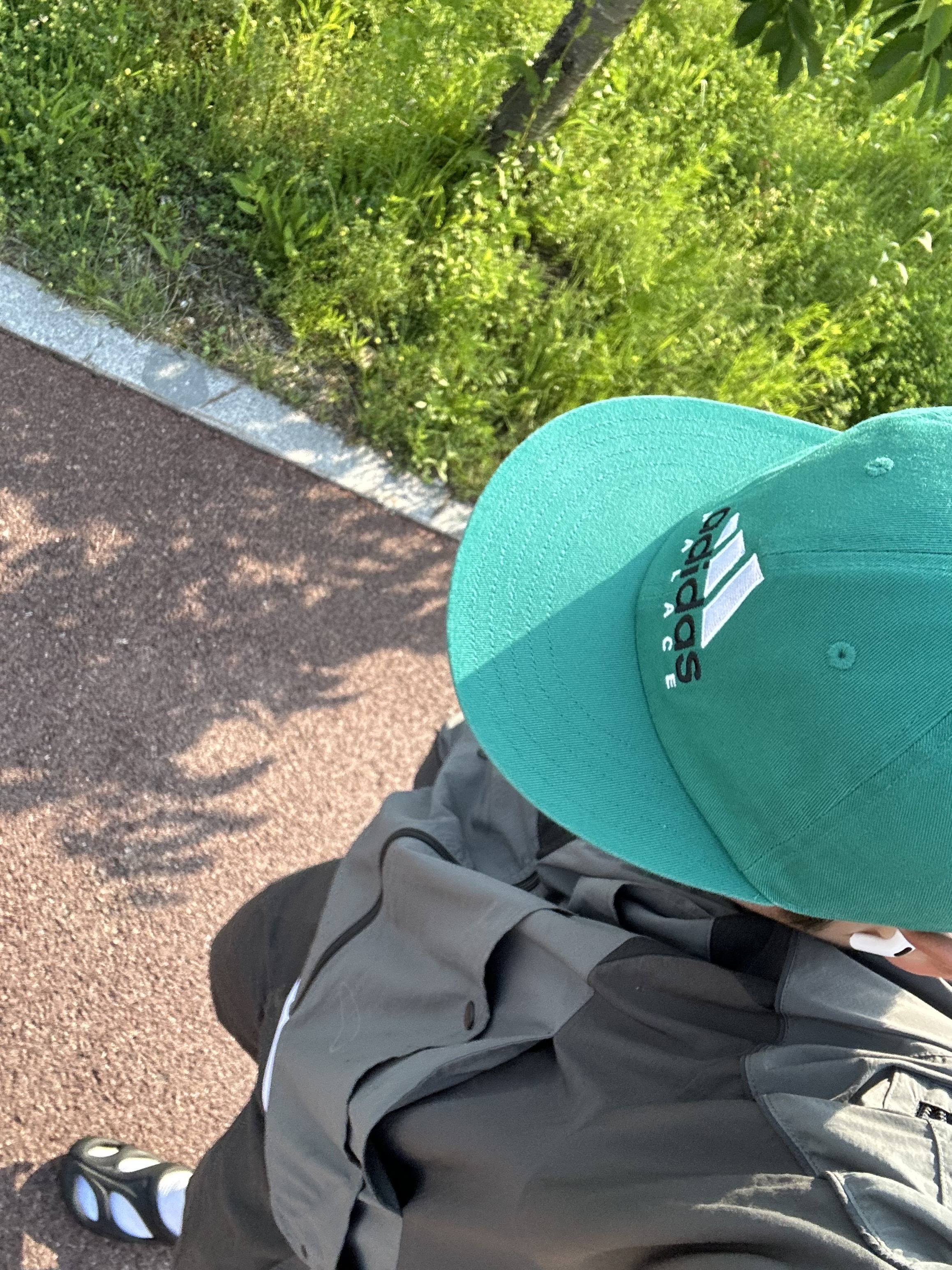 Palace x Adidas EQT Hat Green - 22FW, Grailz Nylon Shield Jacket Black 착용 스타일