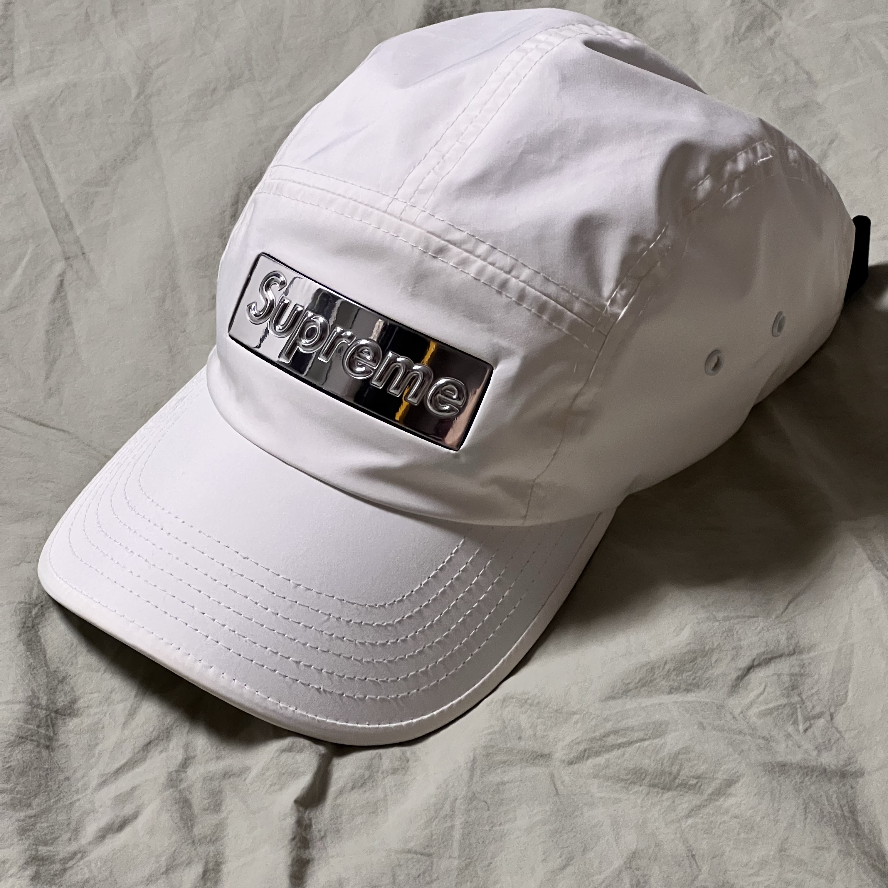 Supreme Mirror Camp Cap White - 21FW 착용 스타일