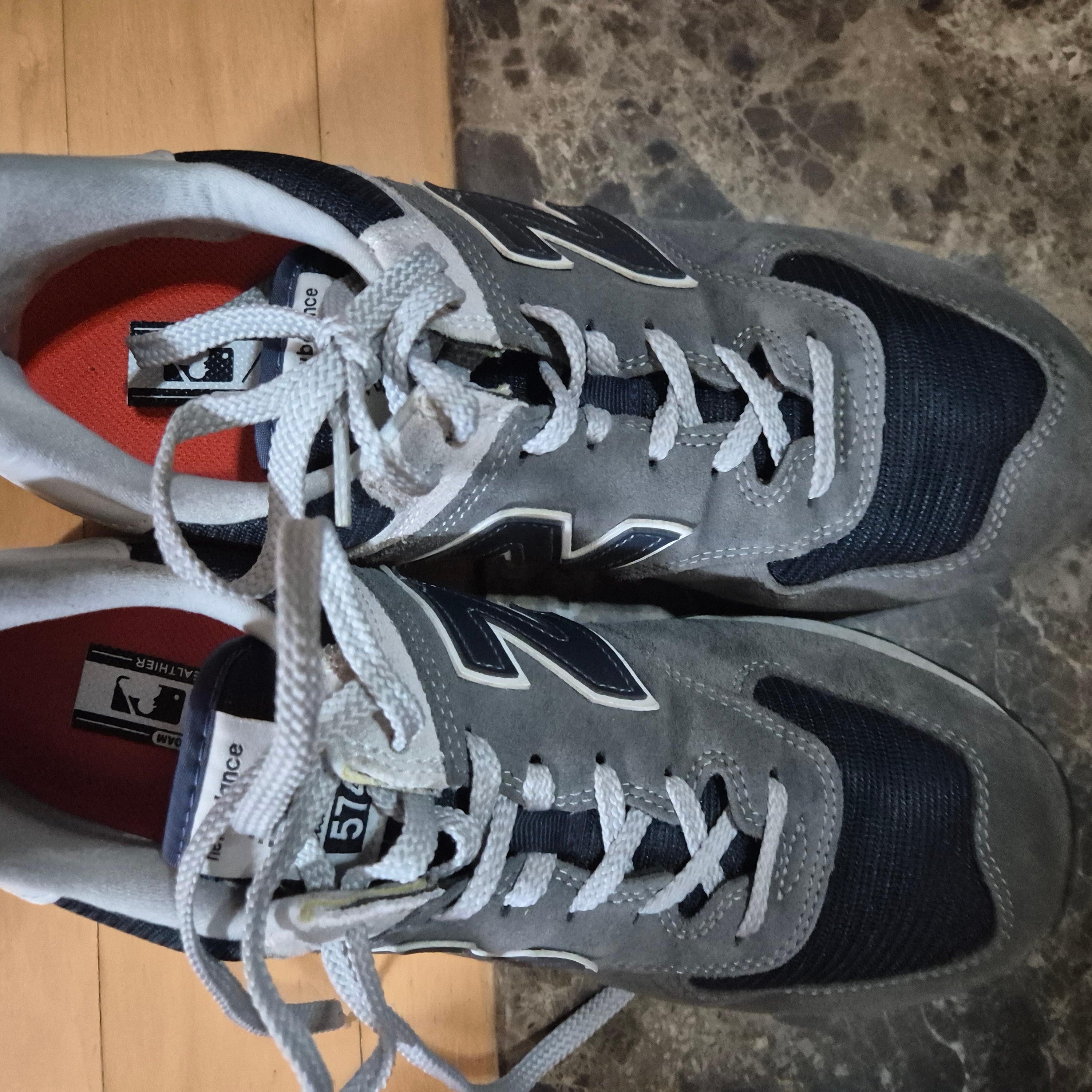 New Balance 574 Navy - D Standard 착용 스타일