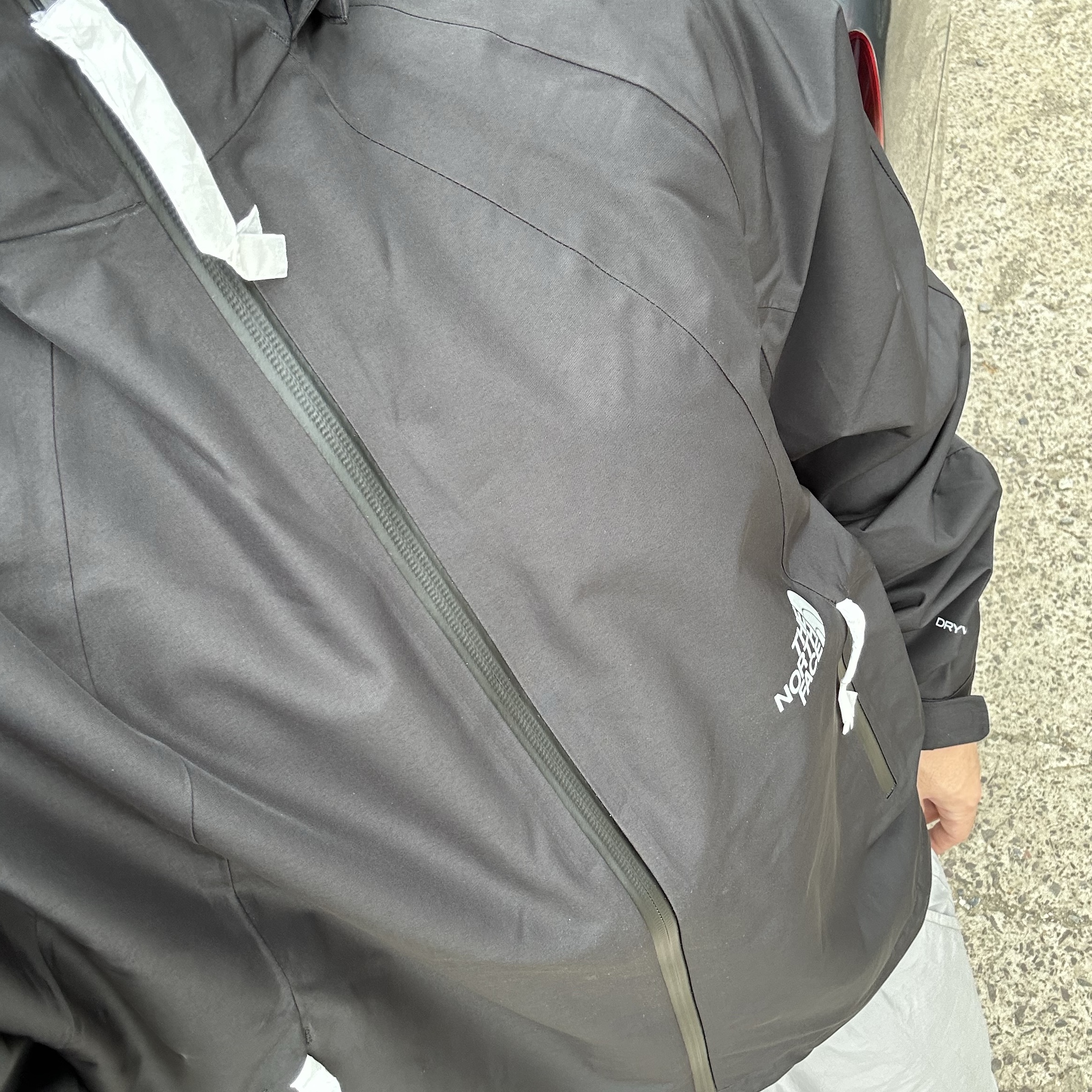 The North Face White Label Slope Jacket Black, The North Face White Label Slope Jacket Dark Gray 착용 스타일 - 3