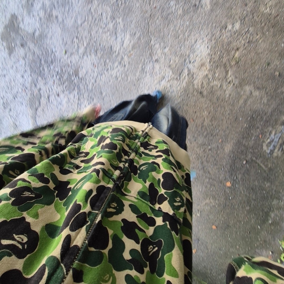 BAPE ABC Camo Shark Full Zip Hoodie Green, Adidas Yeezy Foam RNNR MX Cinder 착용 스타일