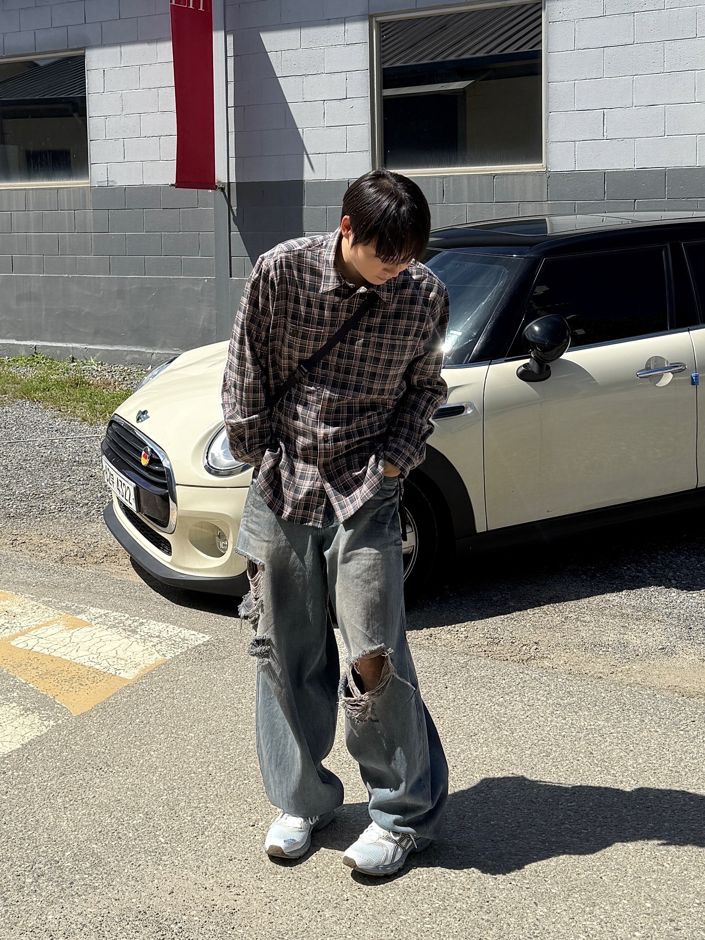 Asics Gel-DS Trainer 14 Airy Blue Clay Canyon, Arc'teryx Mantis 1 Waistpack Black Sapphire 착용 스타일 - 2