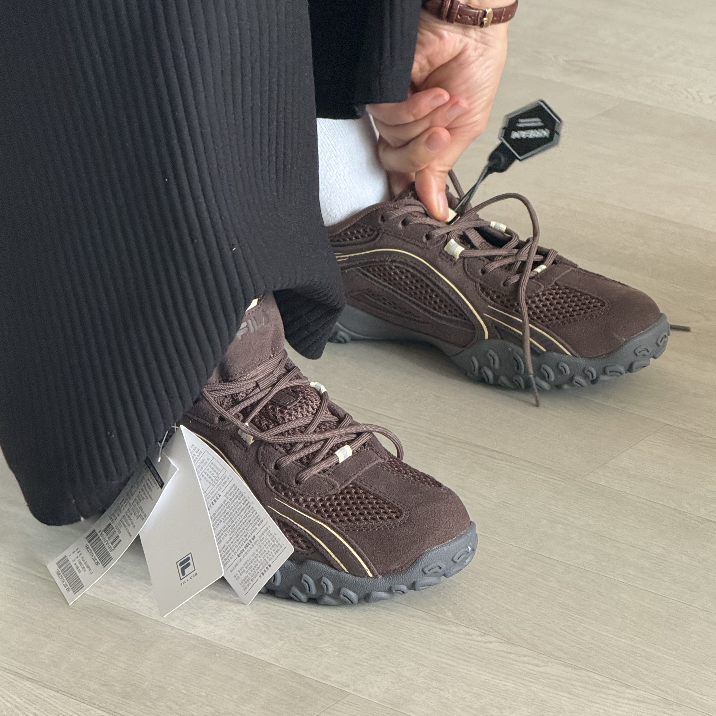 Fila Echappe Choco 착용 스타일