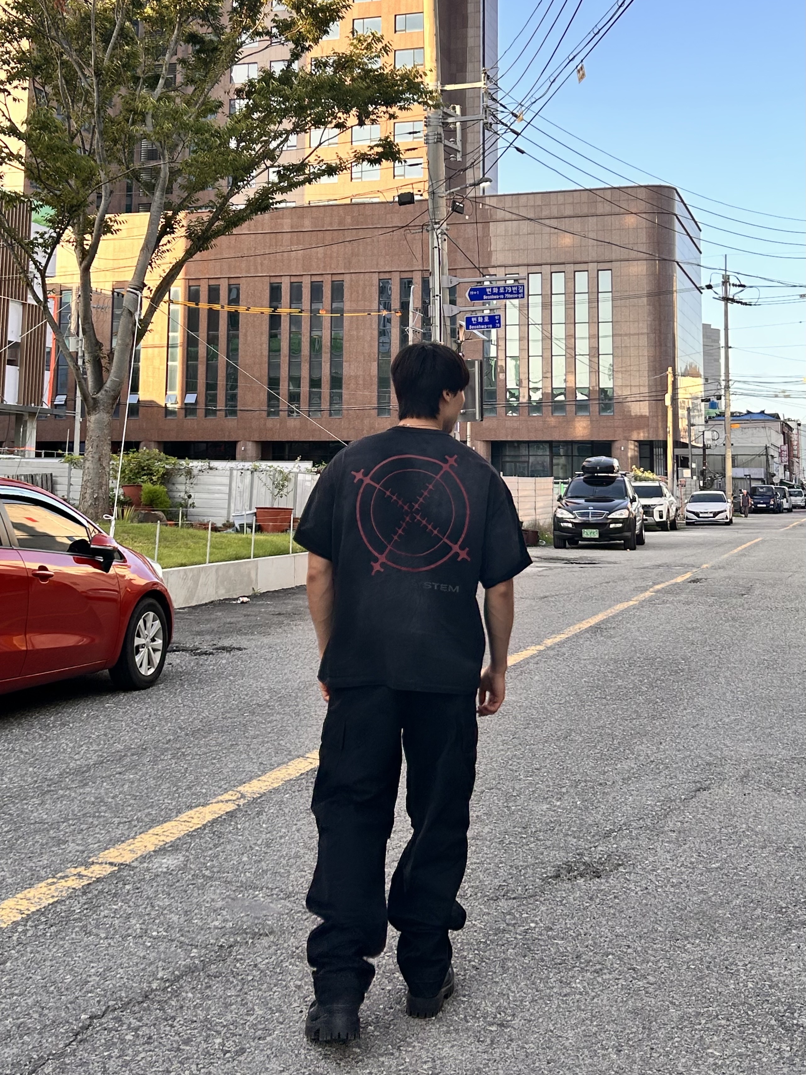 ETCE Washed Optical Tee Black, ETCE Prototype Cargo Pants 2.0 Black 착용 스타일 - 2