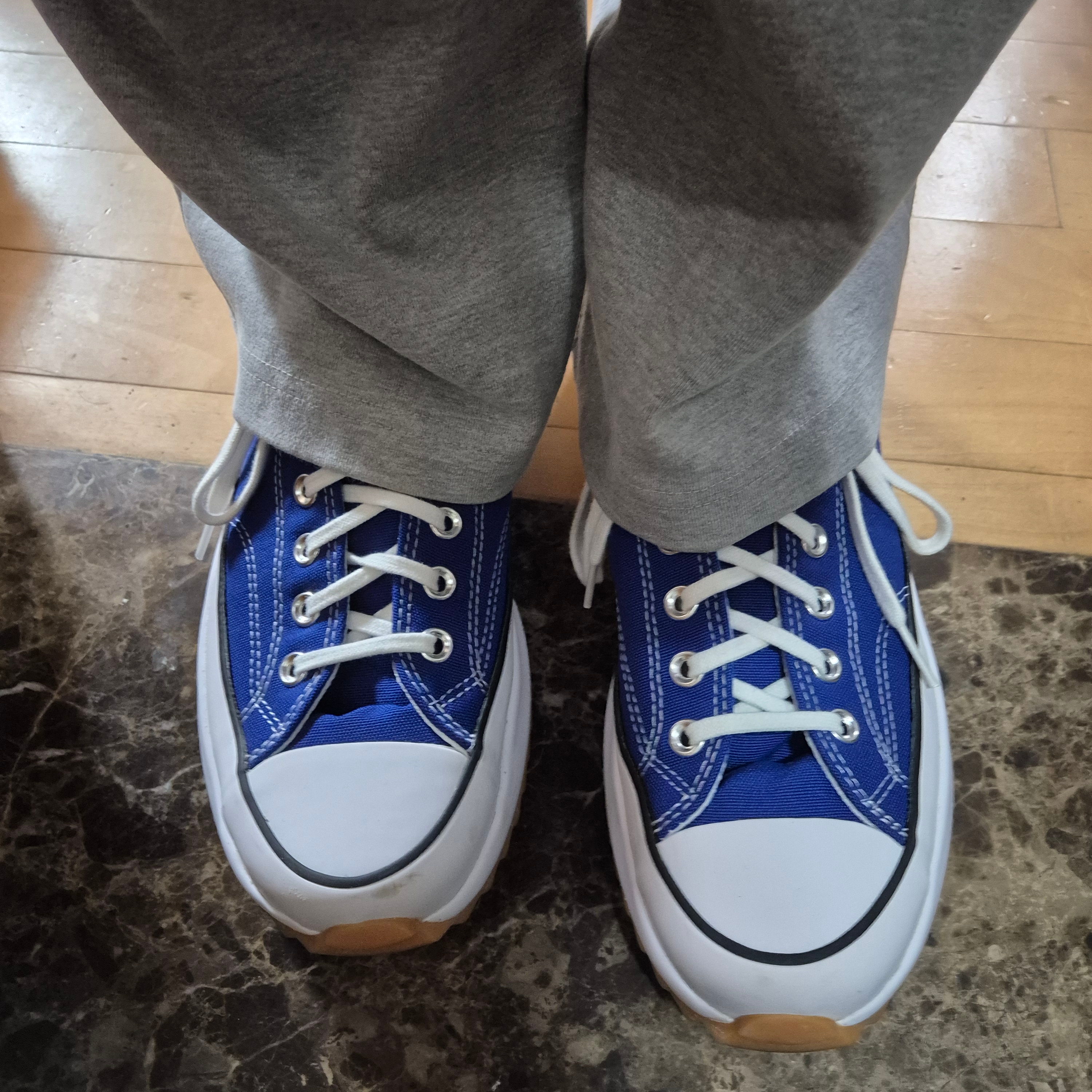 Converse Run Star Hike Low Rush Blue 착용 스타일