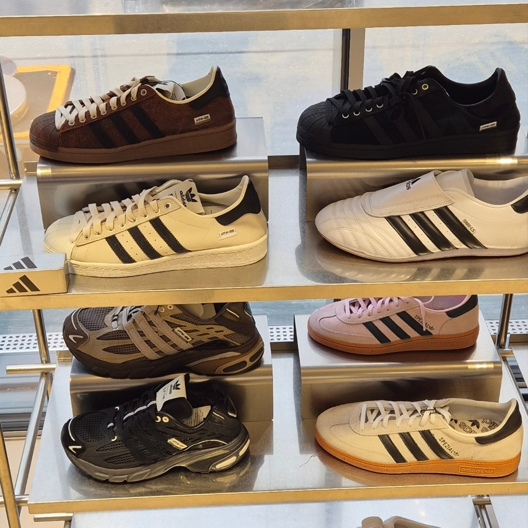 Adidas x Song for the Mute Superstar 82 Khaki Core Black, Adidas x Song for the Mute Superstar 82 Core Black 착용 스타일