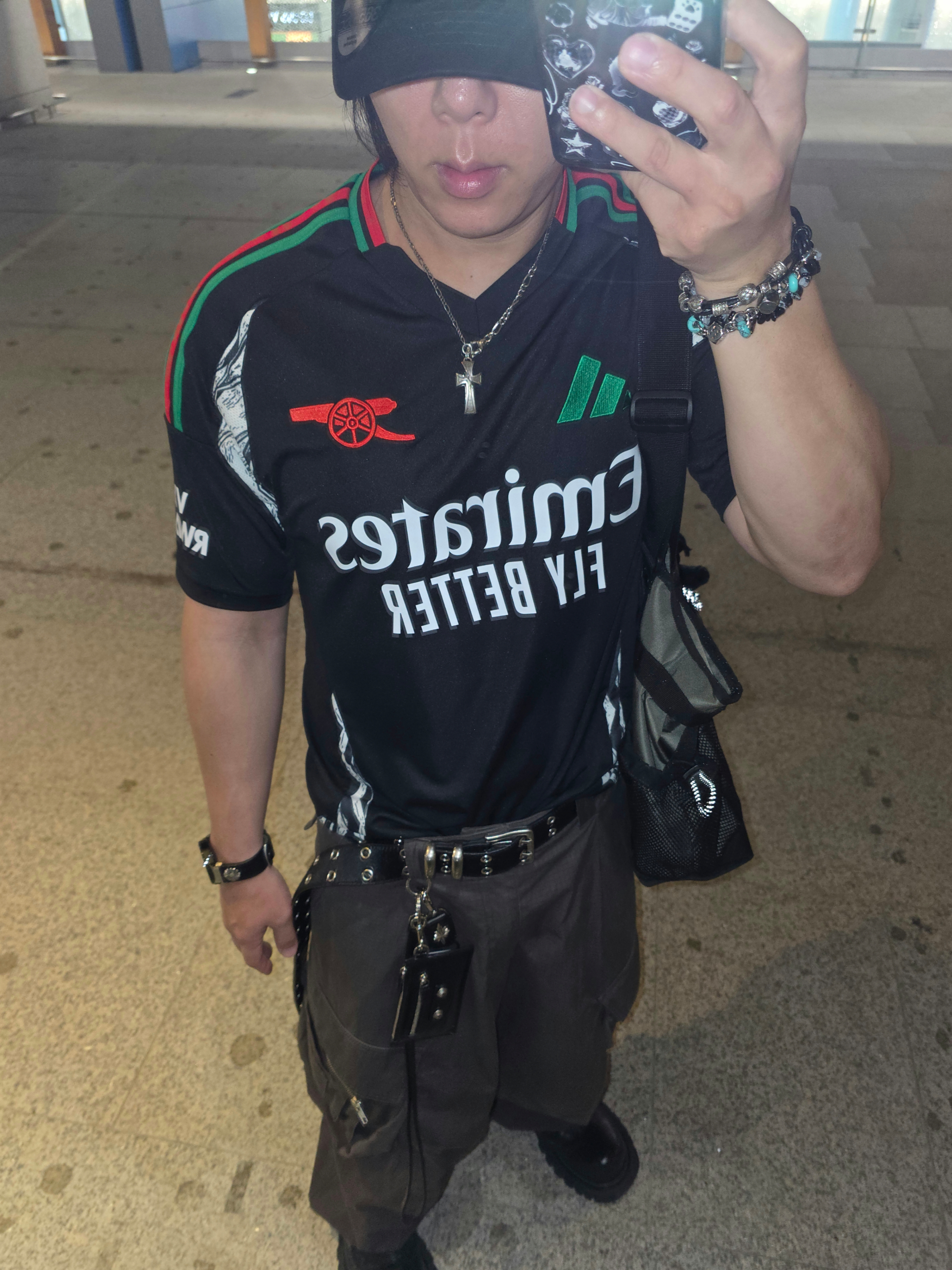 Adidas Arsenal 2024/25 Away Jersey Black - KR Sizing (Non Marking Ver.), Kamien x KOIN SEOUL K Logo Ball Cap Black 착용 스타일 - 4