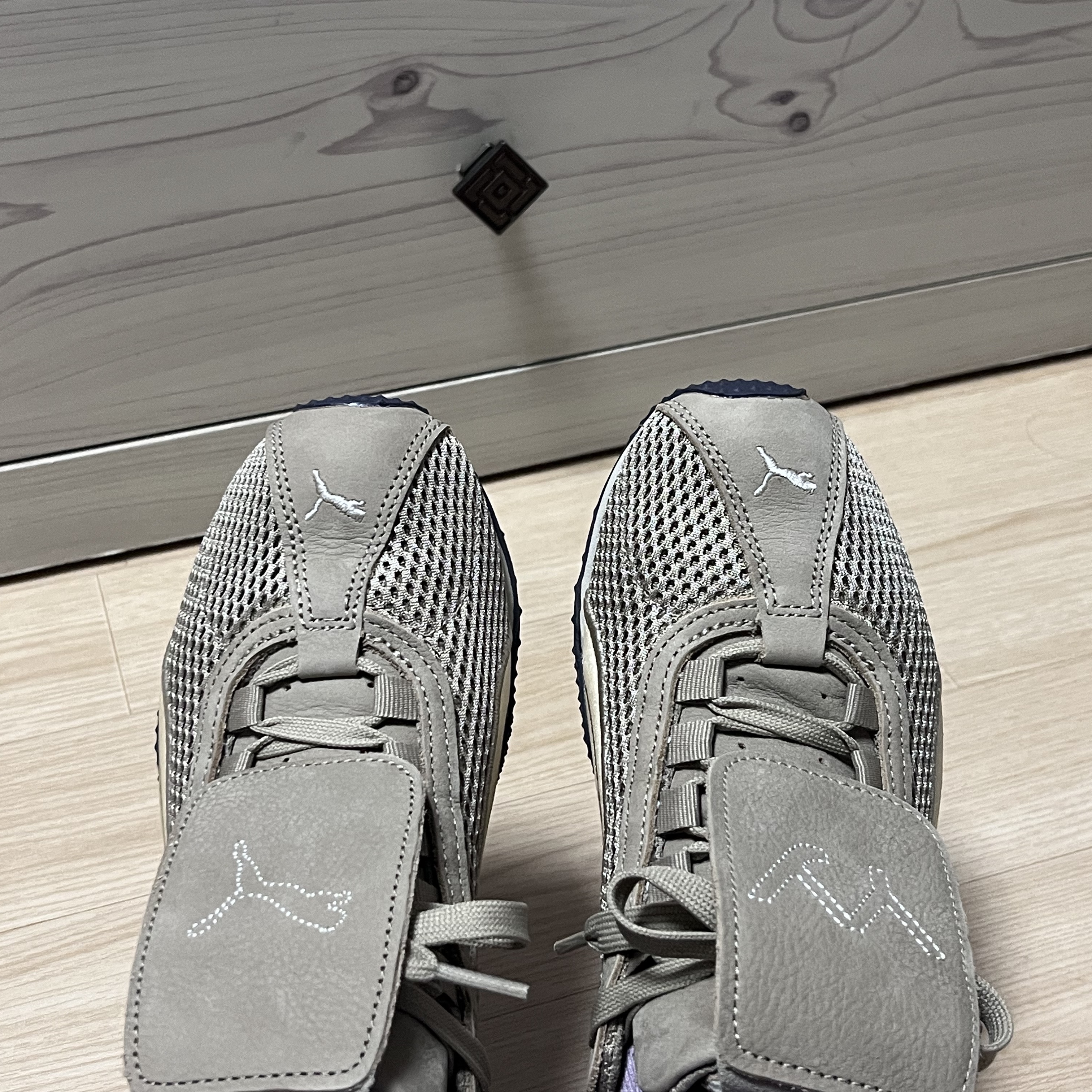 Puma x Open Yy H-street Oak Branch Creamy Vanilla 착용 스타일
