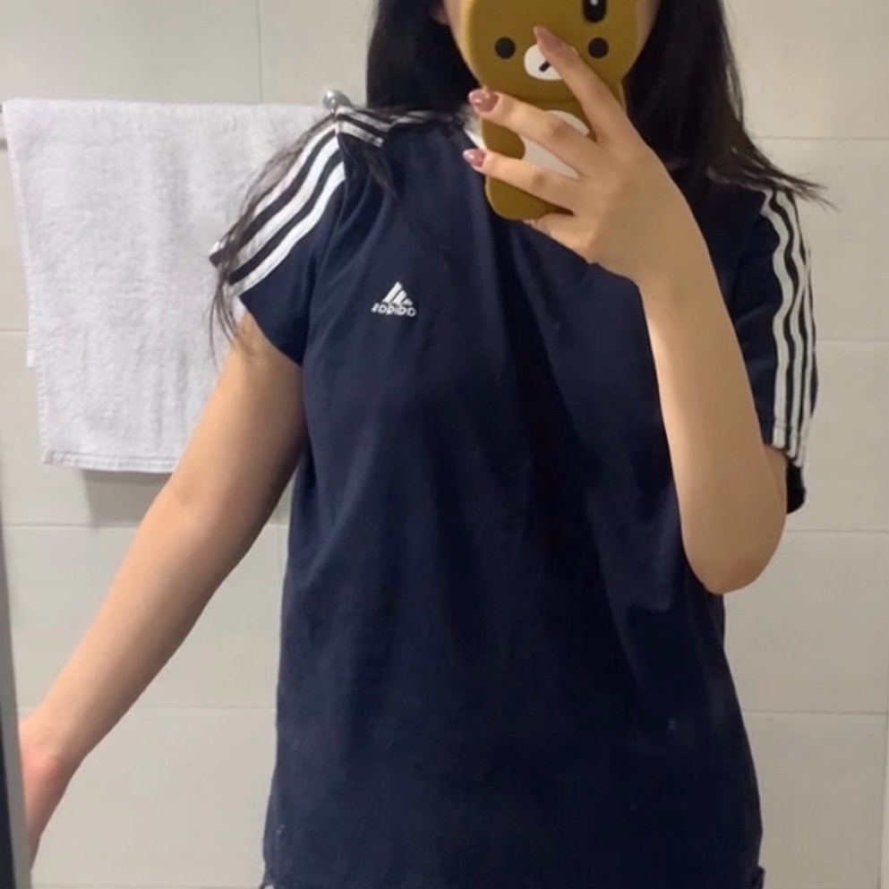 (W) Adidas Essential 3-Stripes BF T-Shirt Legendary Ink - KR Sizing 착용 스타일