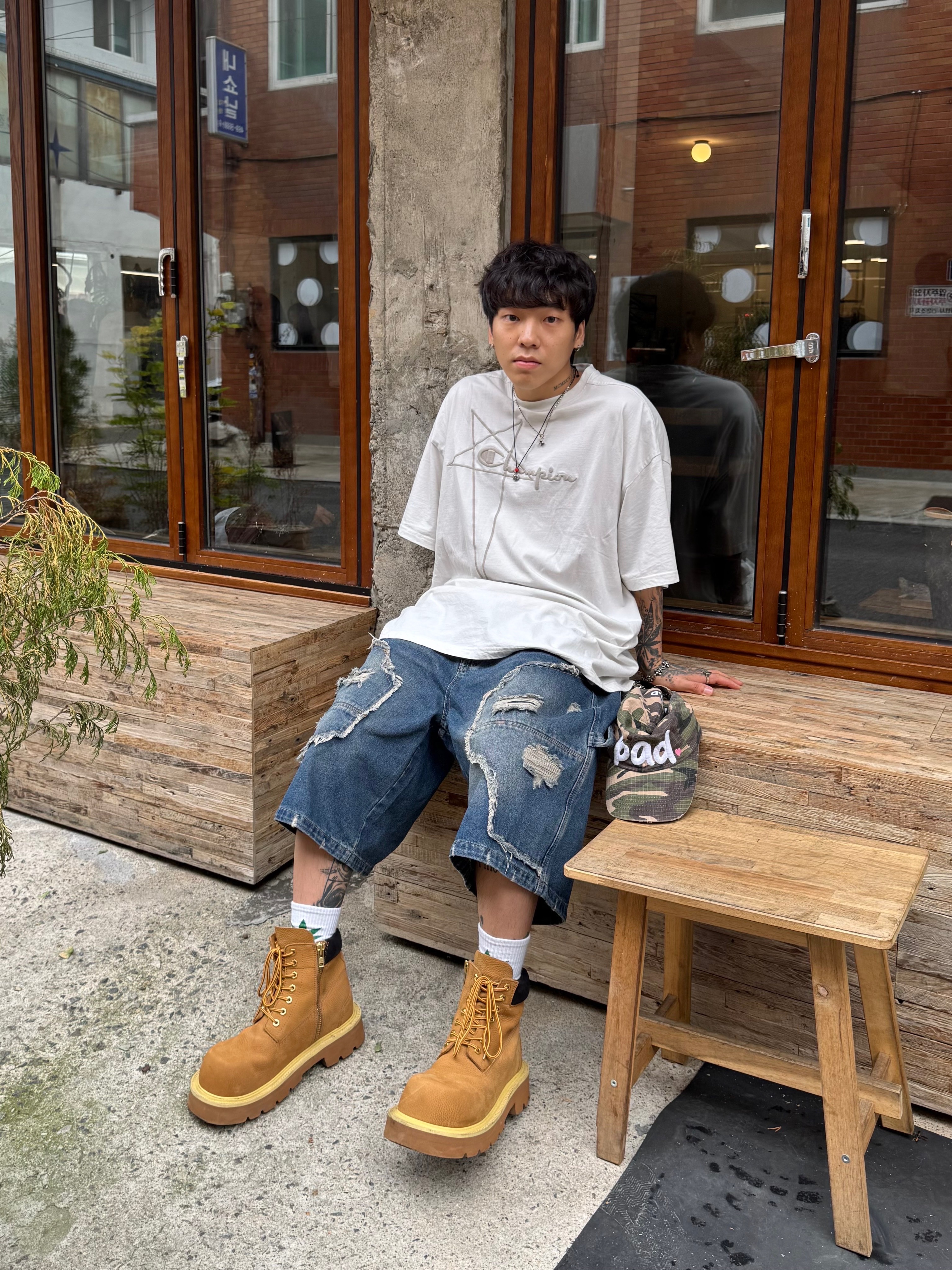 SOULESURES BOLD BELUGA Dune Camel 착용 스타일 - 1