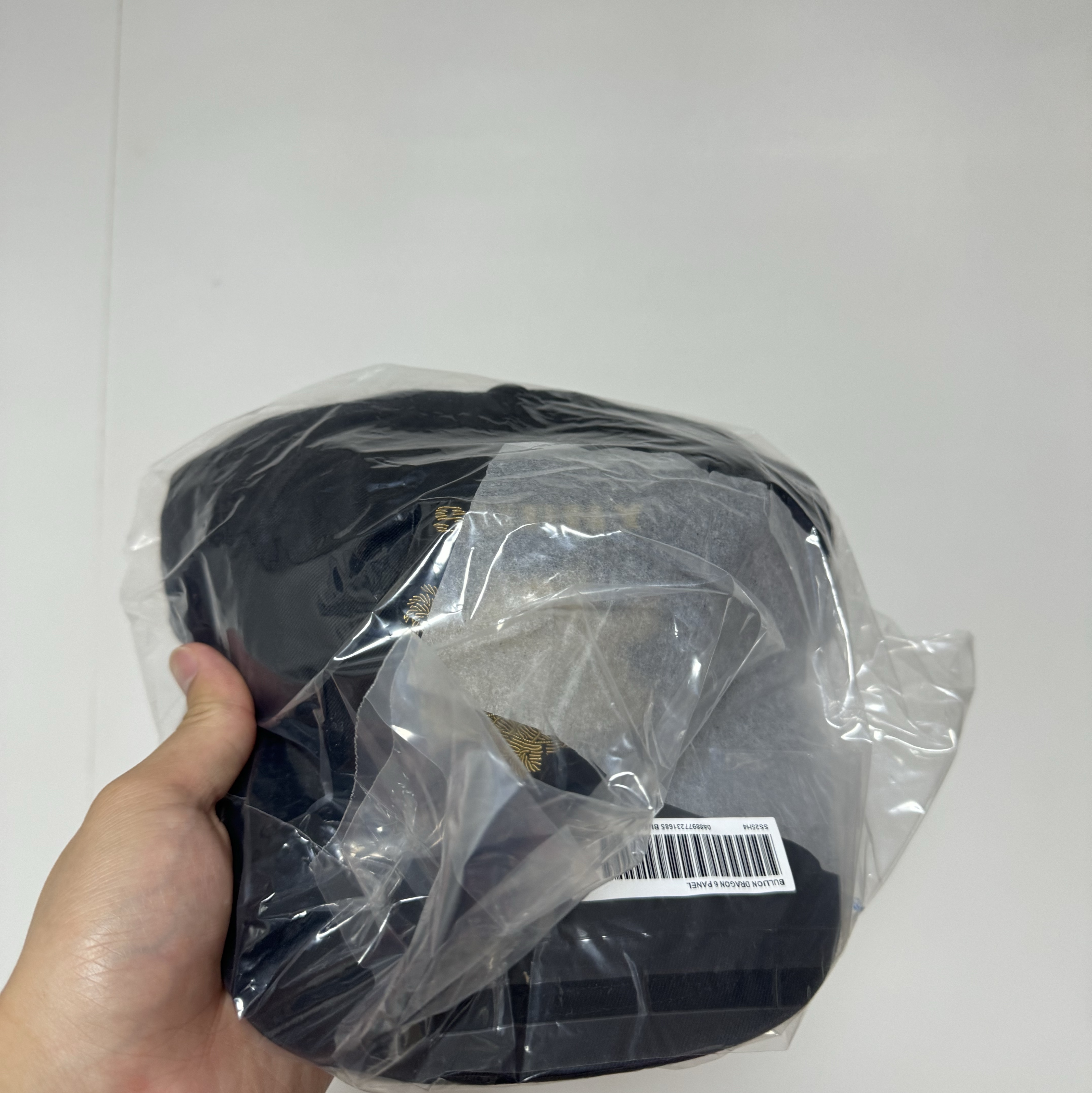 Supreme Bullion Dragon 6-Panel Black - 25SS 착용 스타일