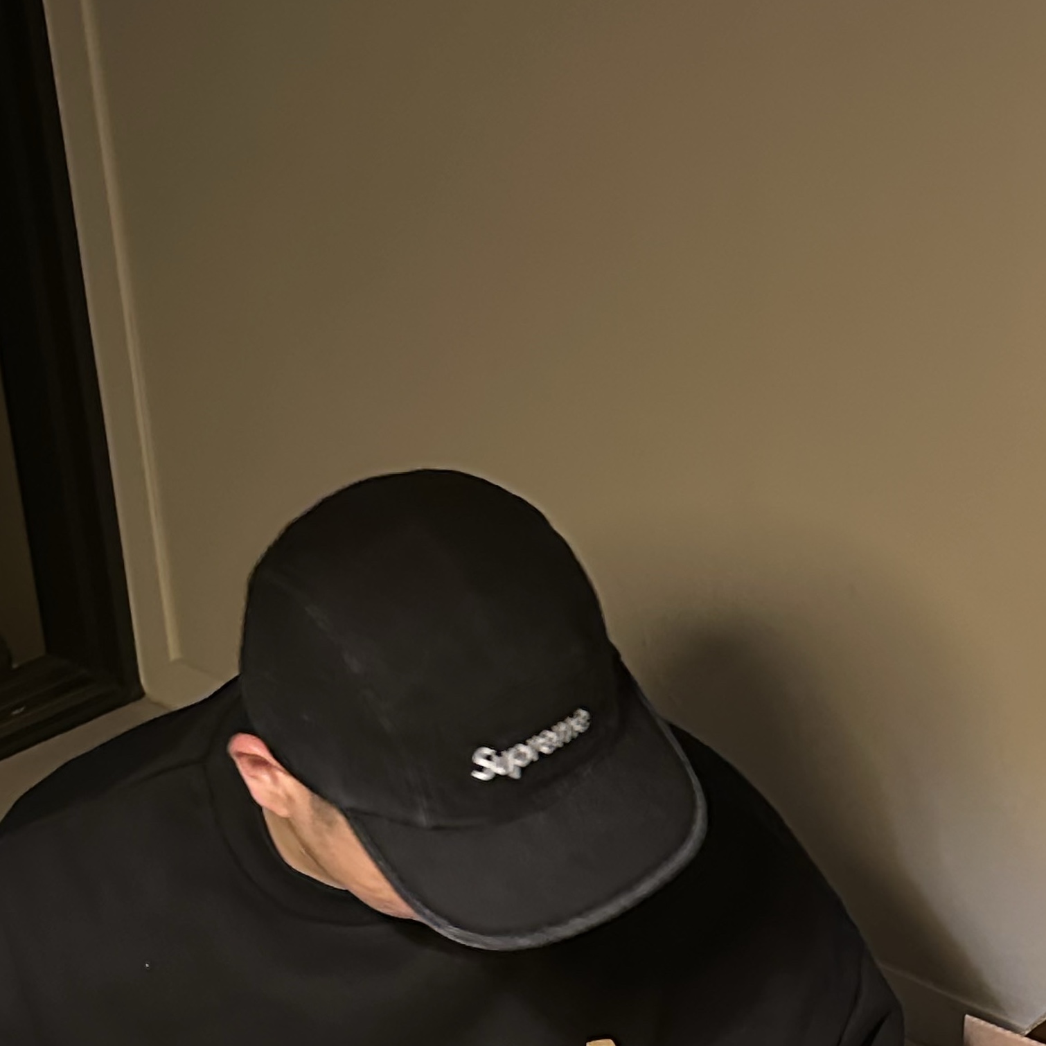 Supreme Denim Camp Cap Black - 25SS 착용 스타일 - 1