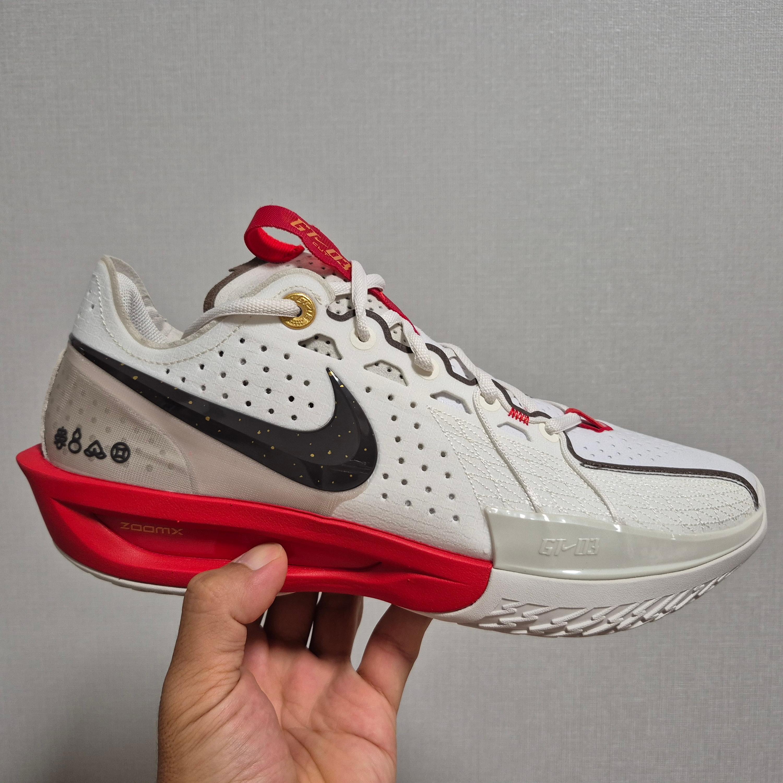 Nike Air Zoom GT Cut 3 EP Sail Light Khaki 착용 스타일 - 1