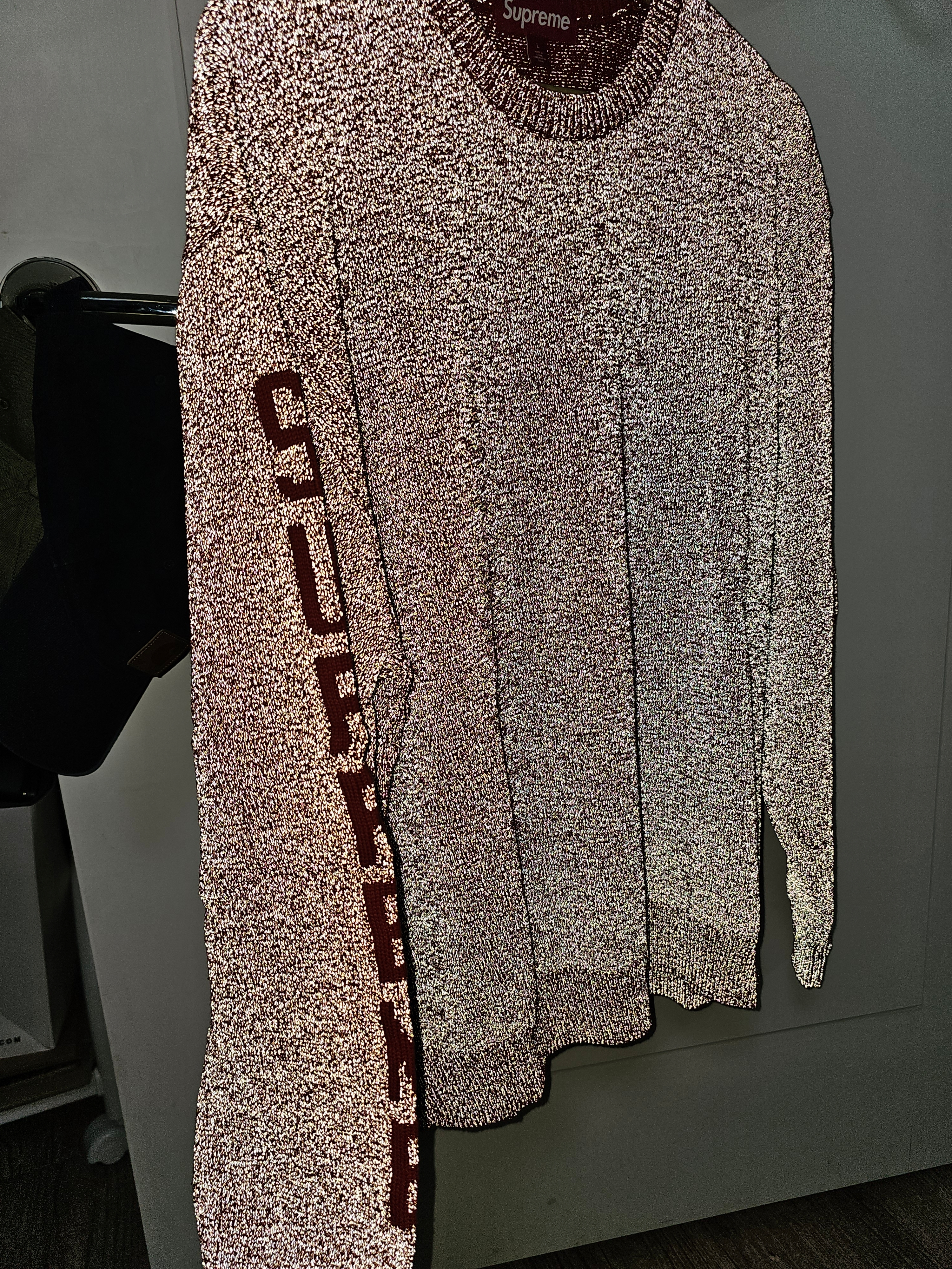 Supreme Reflective Sweater Orange - 24SS 착용 스타일 - 2