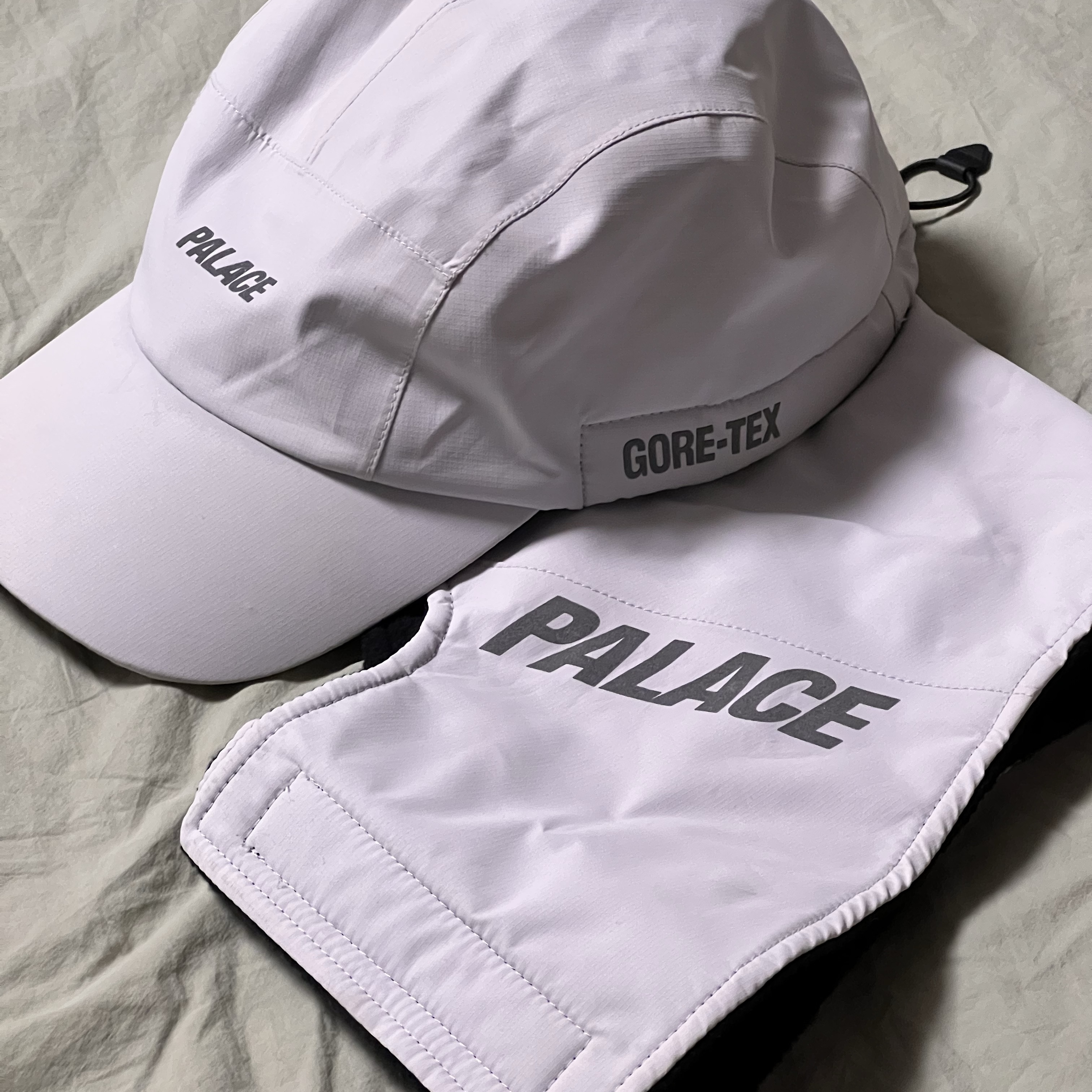 Palace Gore-Tex Mask Cap Ice Grey - 23FW 착용 스타일