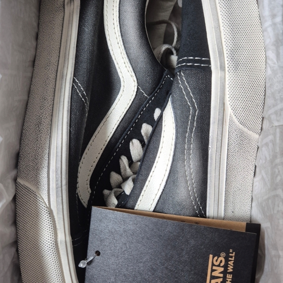 Vans Old Skool Wave Washed Black 착용 스타일