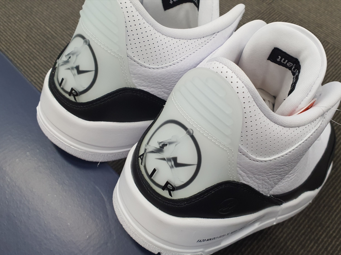 Jordan 3 x Fragment Retro SP White Black 착용 스타일
