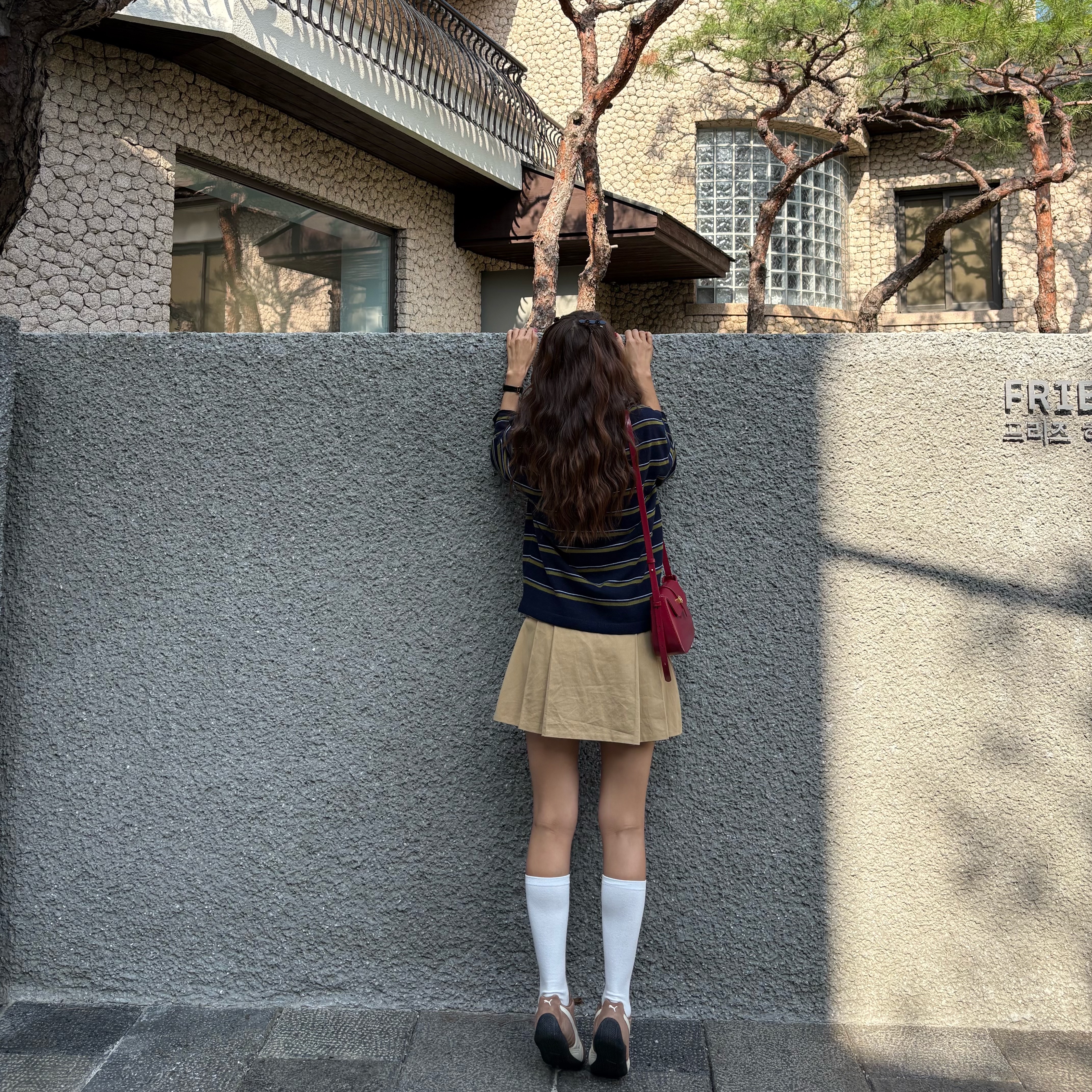 Puma Speedcat Archive Haute Coffee Frosted Ivory 착용 스타일 - 10