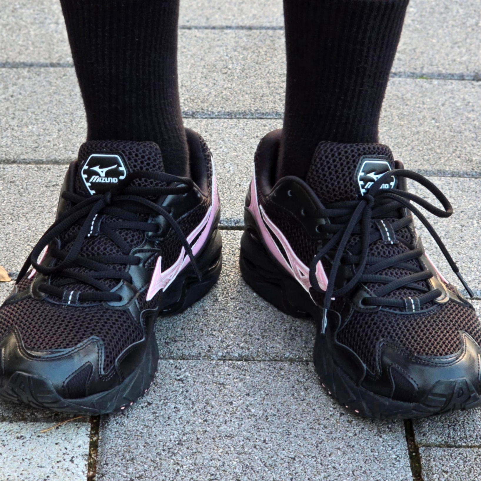 Mizuno Wave Rider Black Pink - Folder Exclusive 착용 스타일 - 2