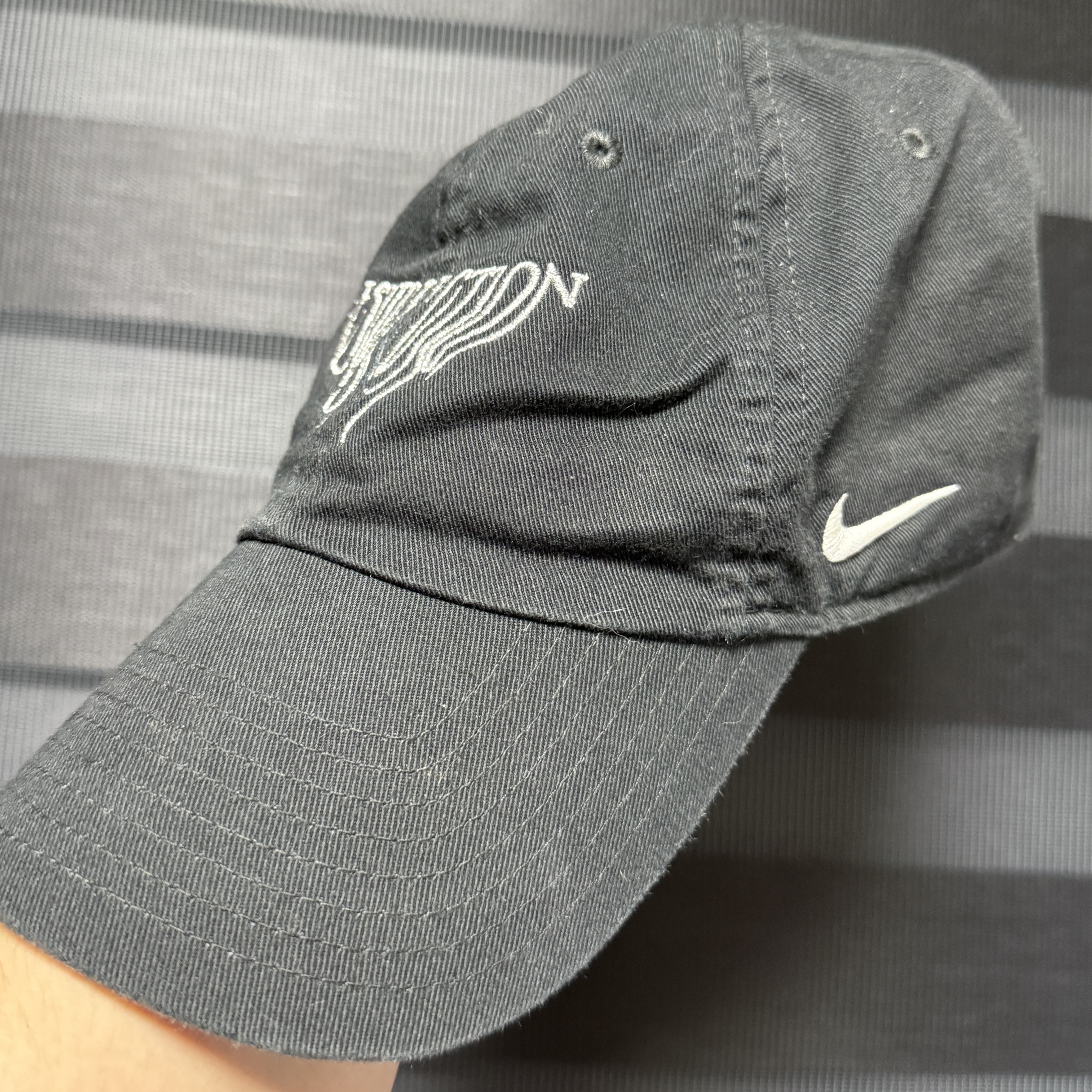 Nike Club Unstructured Futura Cap Black 착용 스타일