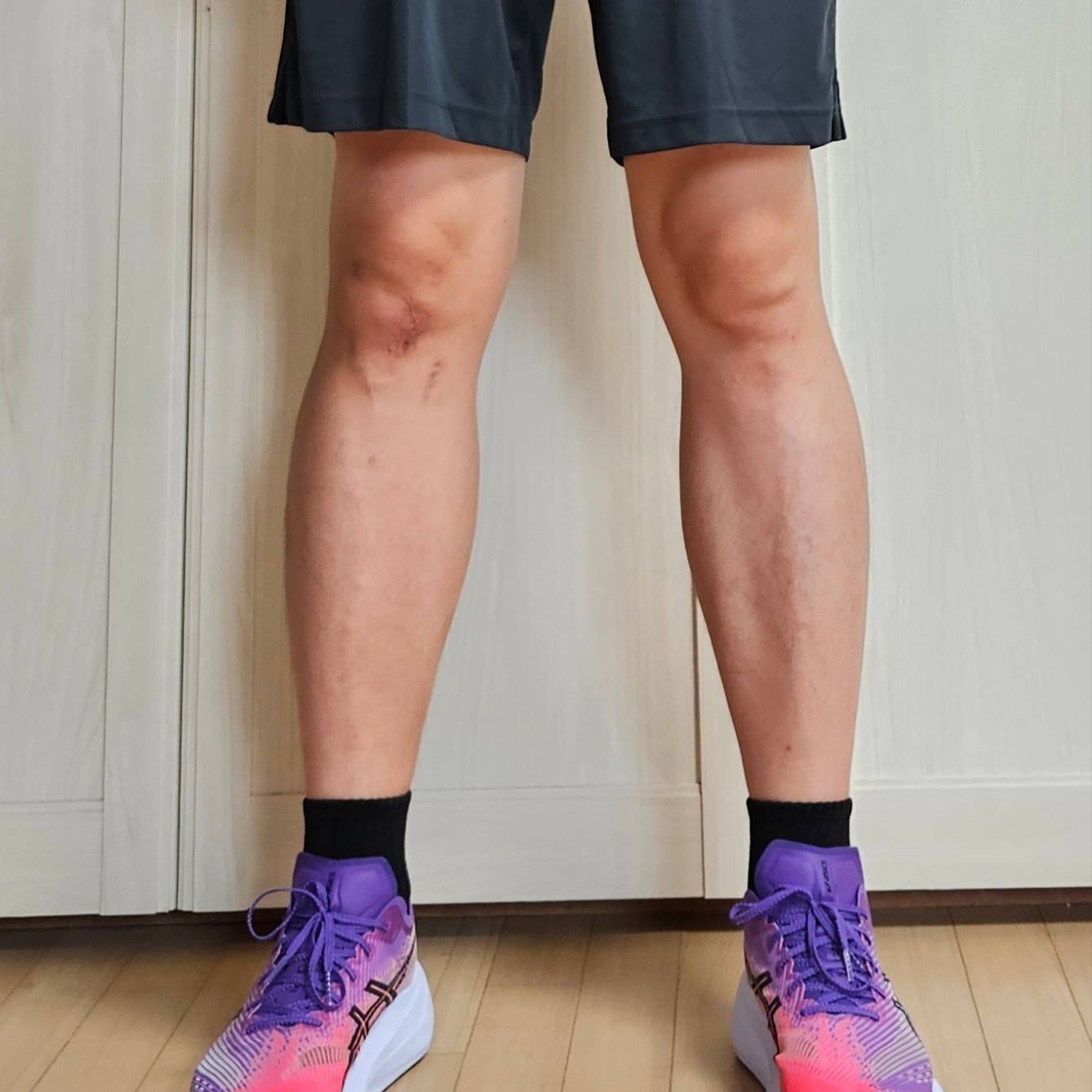 Asics Megablast Edo Purple Black 착용 스타일