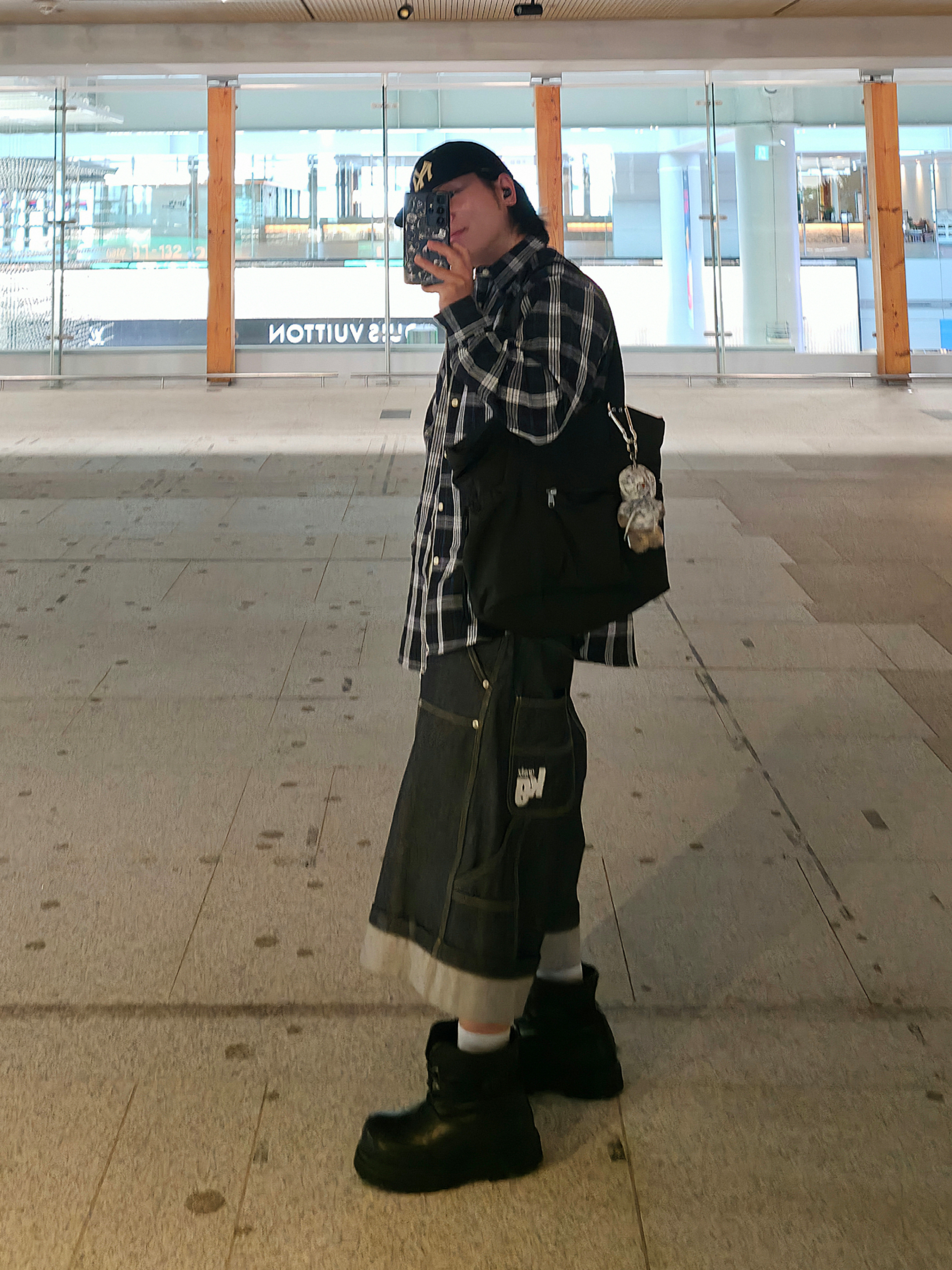 New Era MLB x Ralph Lauren New York Yankees Retro Crown 9Fifty Strapback Black, Alexii distressed grey hoodie bear 착용 스타일 - 5