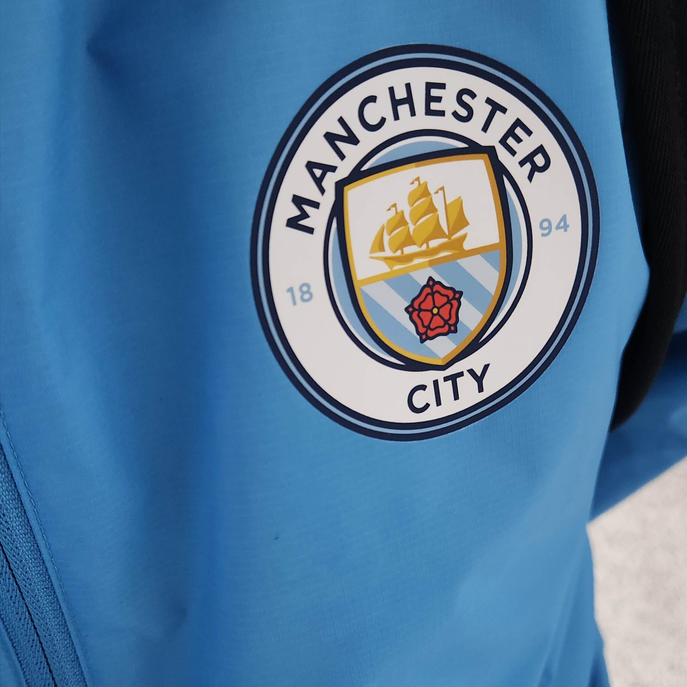 Puma Manchester City Training All Weather Jacket Magic Blue 착용 스타일