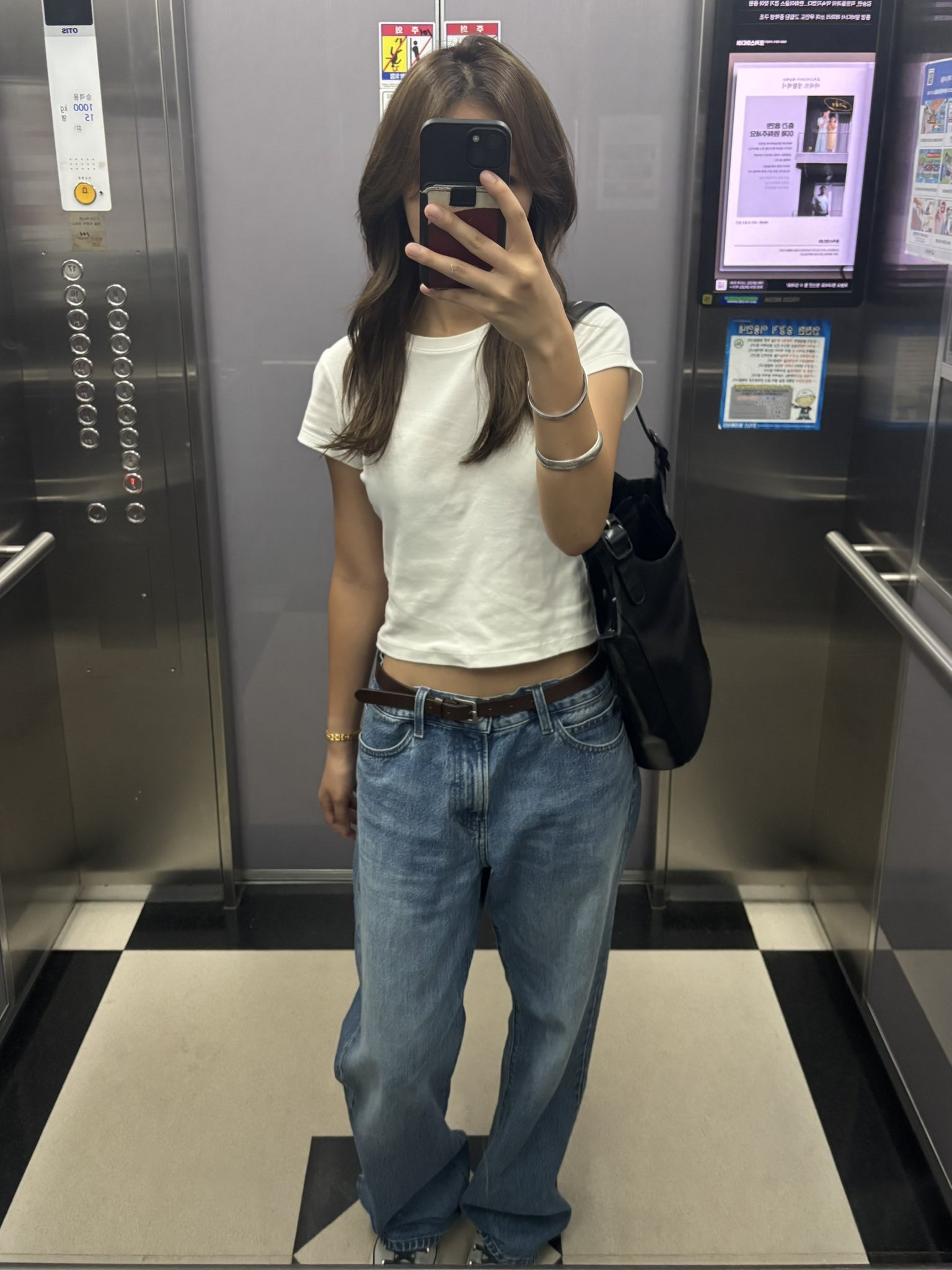 Uniqlo x JW Anderson Straight Jean Blue - KR 착용 스타일