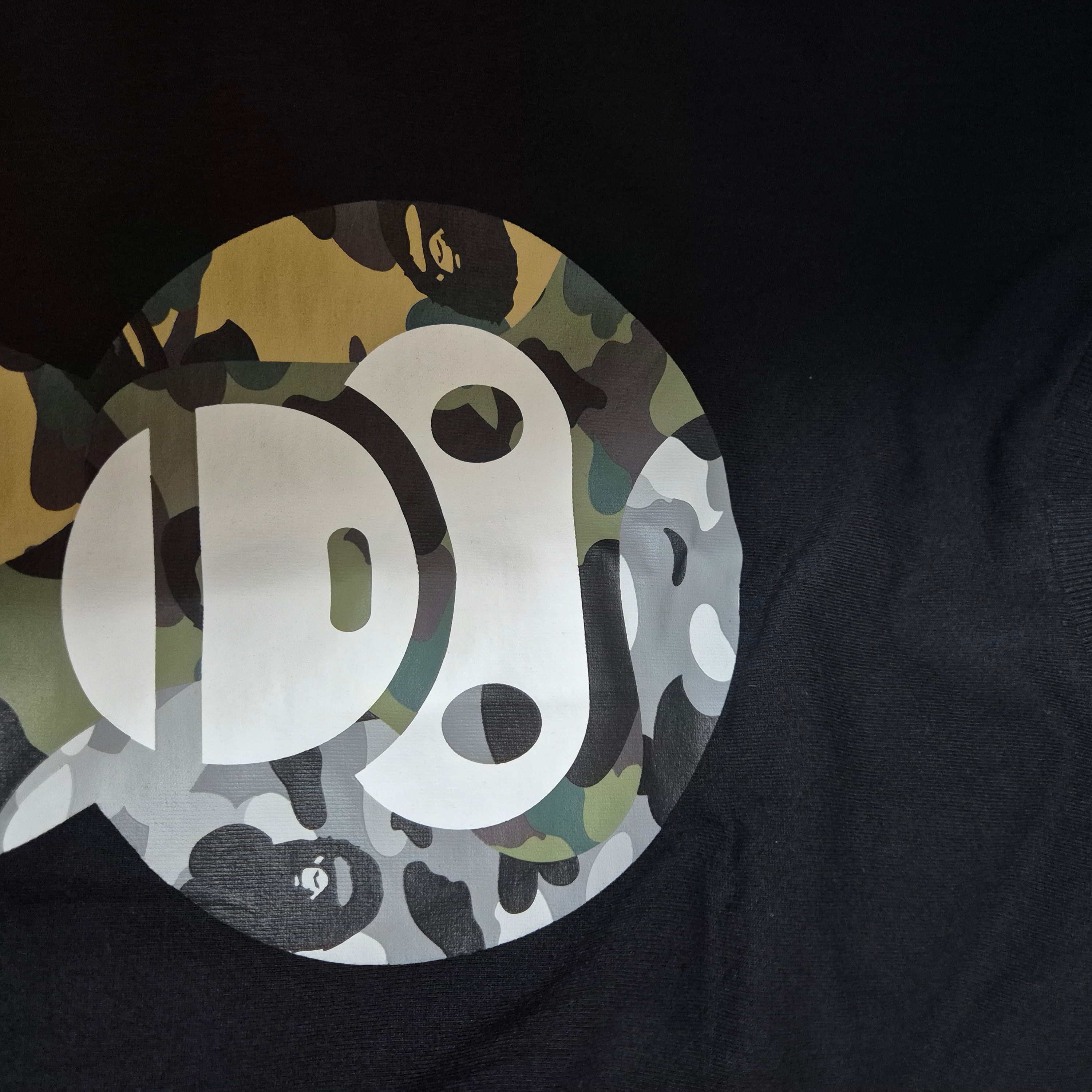 BAPE 1st Camo Crazy Baby Milo L/S T-Shirt Black 착용 스타일