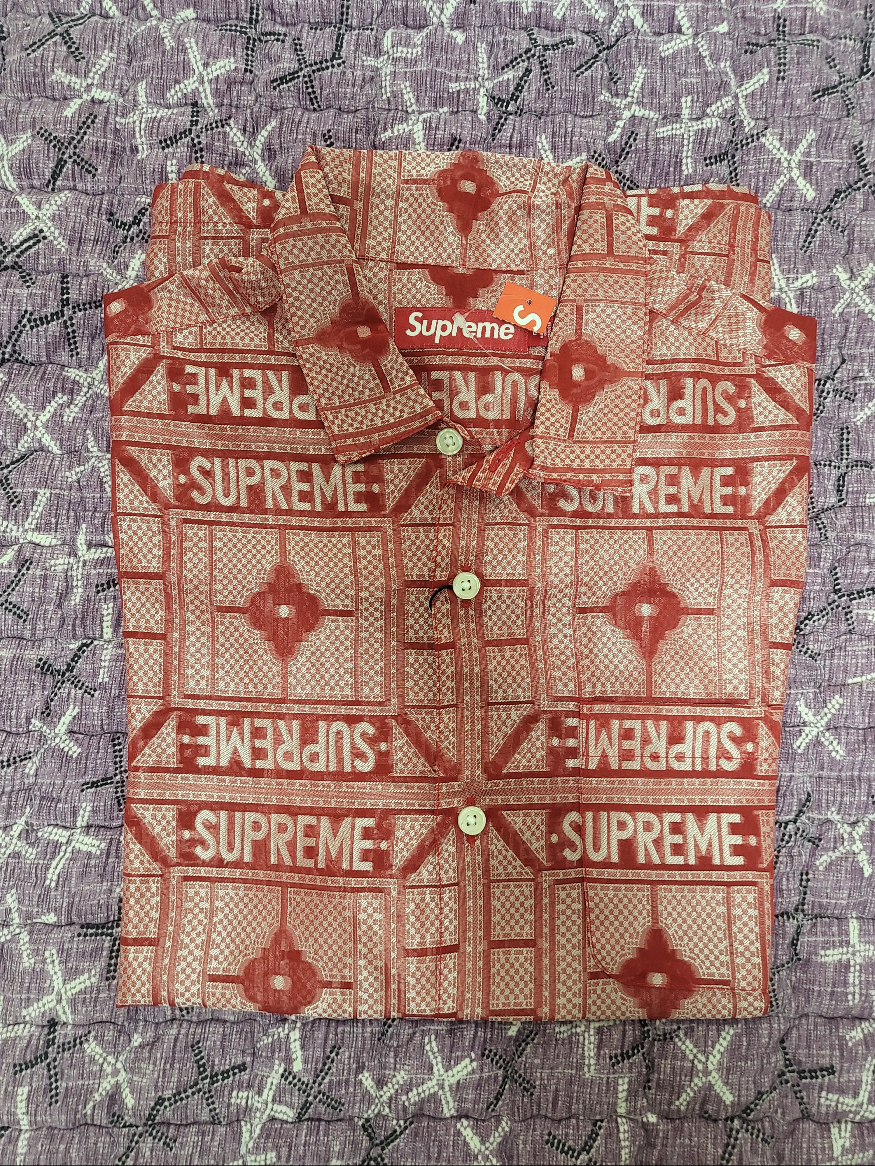 Supreme Tray Jacquard S/S Shirt Red - 24SS 착용 스타일