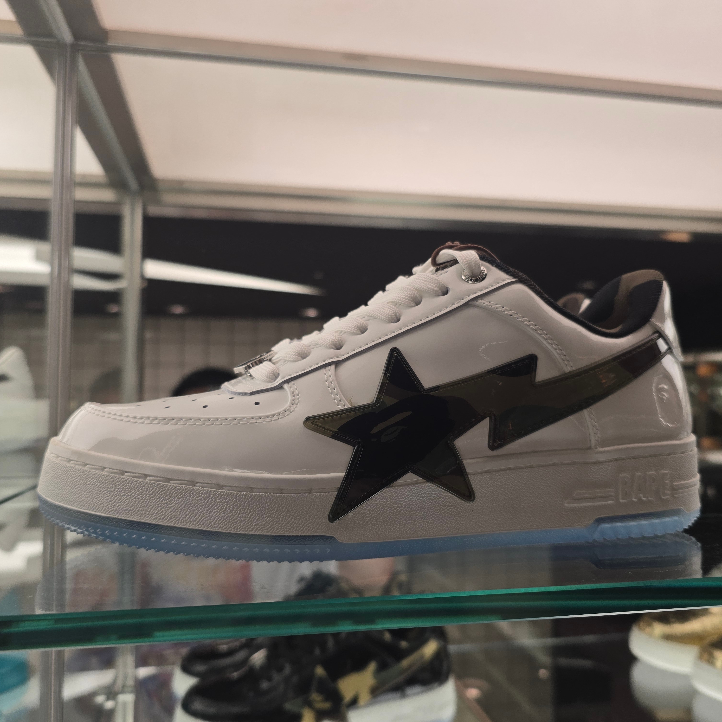 BAPE Sta OS #2 White 착용 스타일