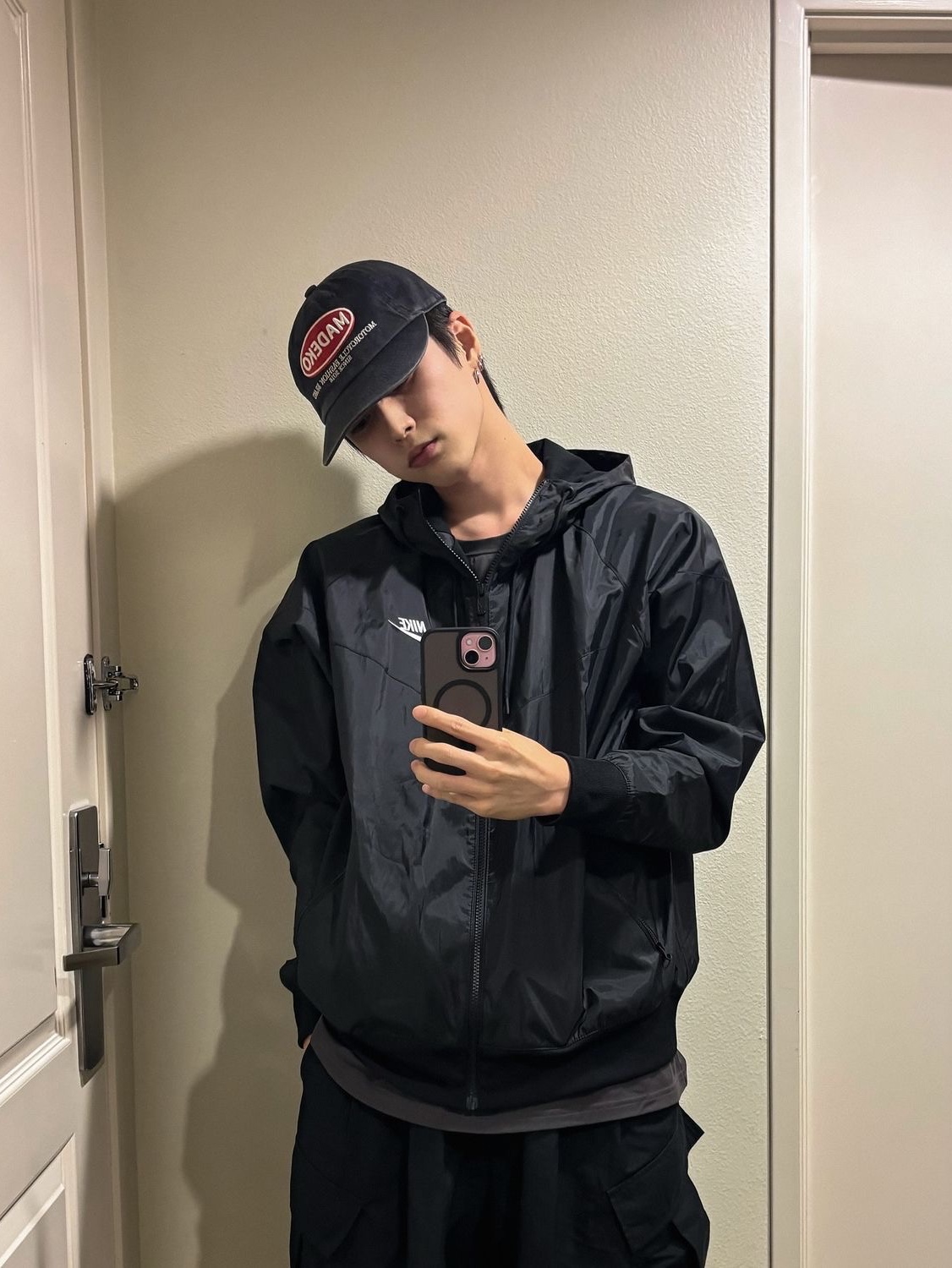 Nike NSW Windrunner Hoodie Jacket Black - Asia 착용 스타일