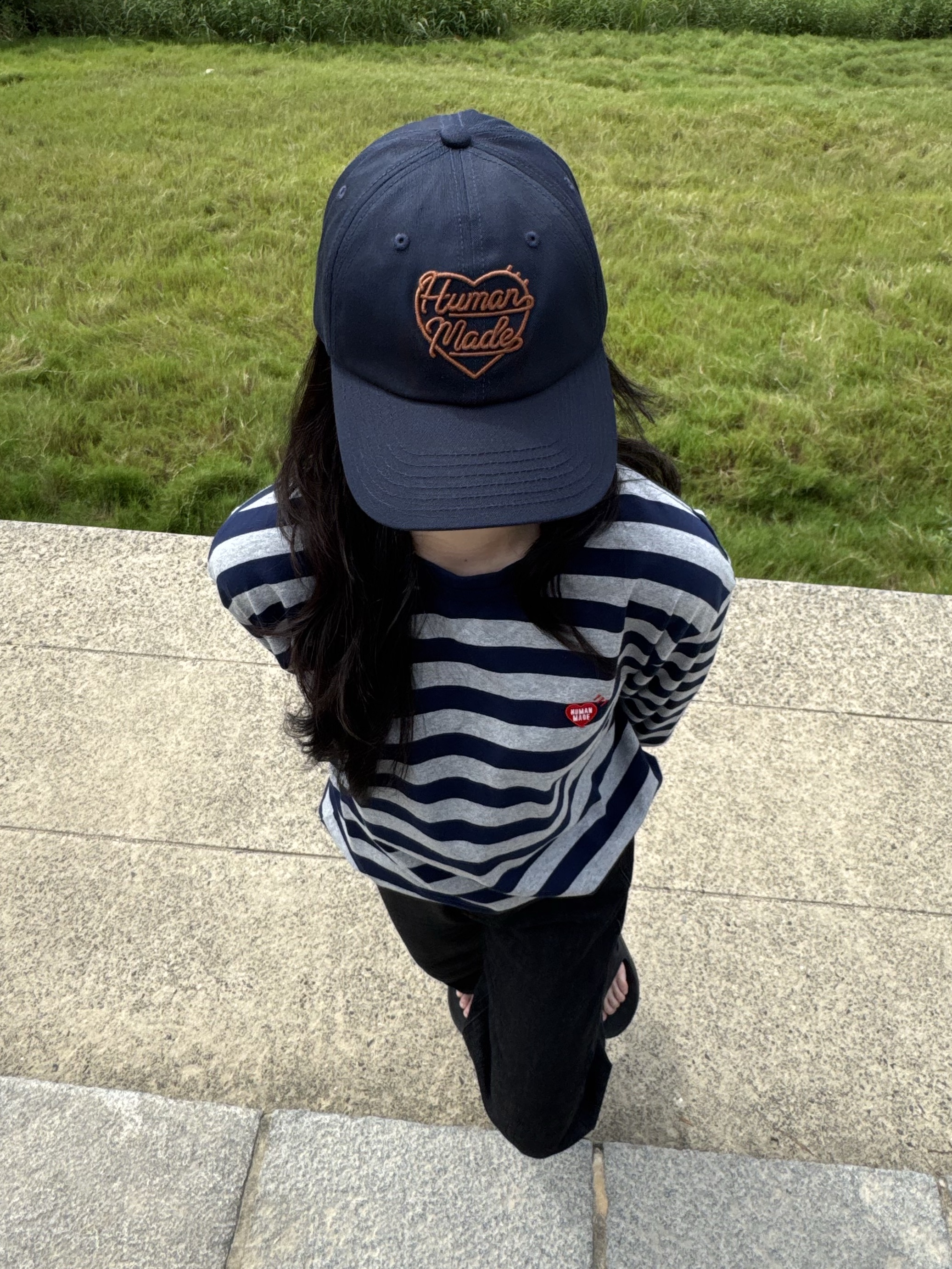 Human Made 6 Panel Twill Cap Navy, Human Made Striped L/S T-Shirt Gray 착용 스타일