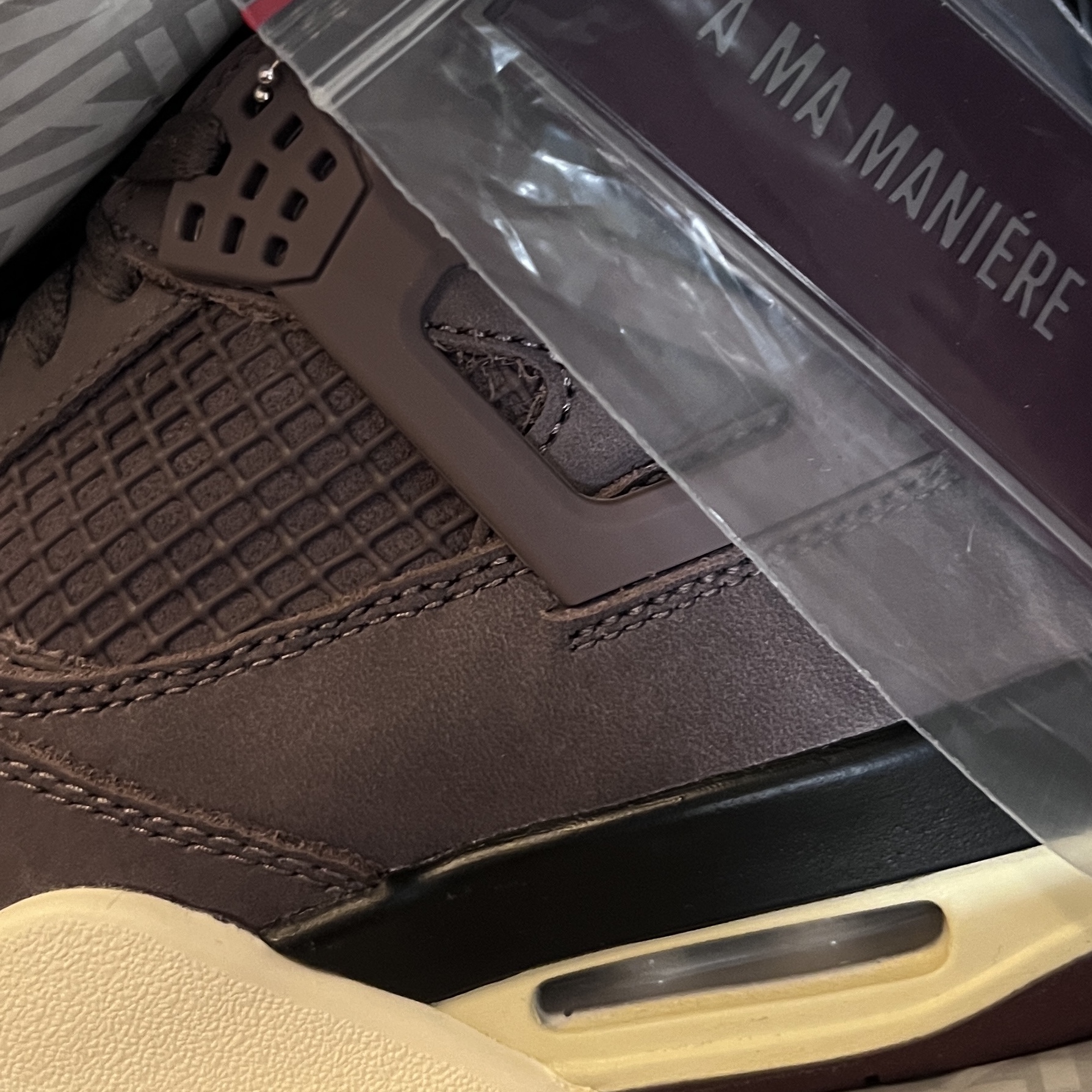 Jordan 4 x A Ma Maniere Retro Violet Ore 착용 스타일