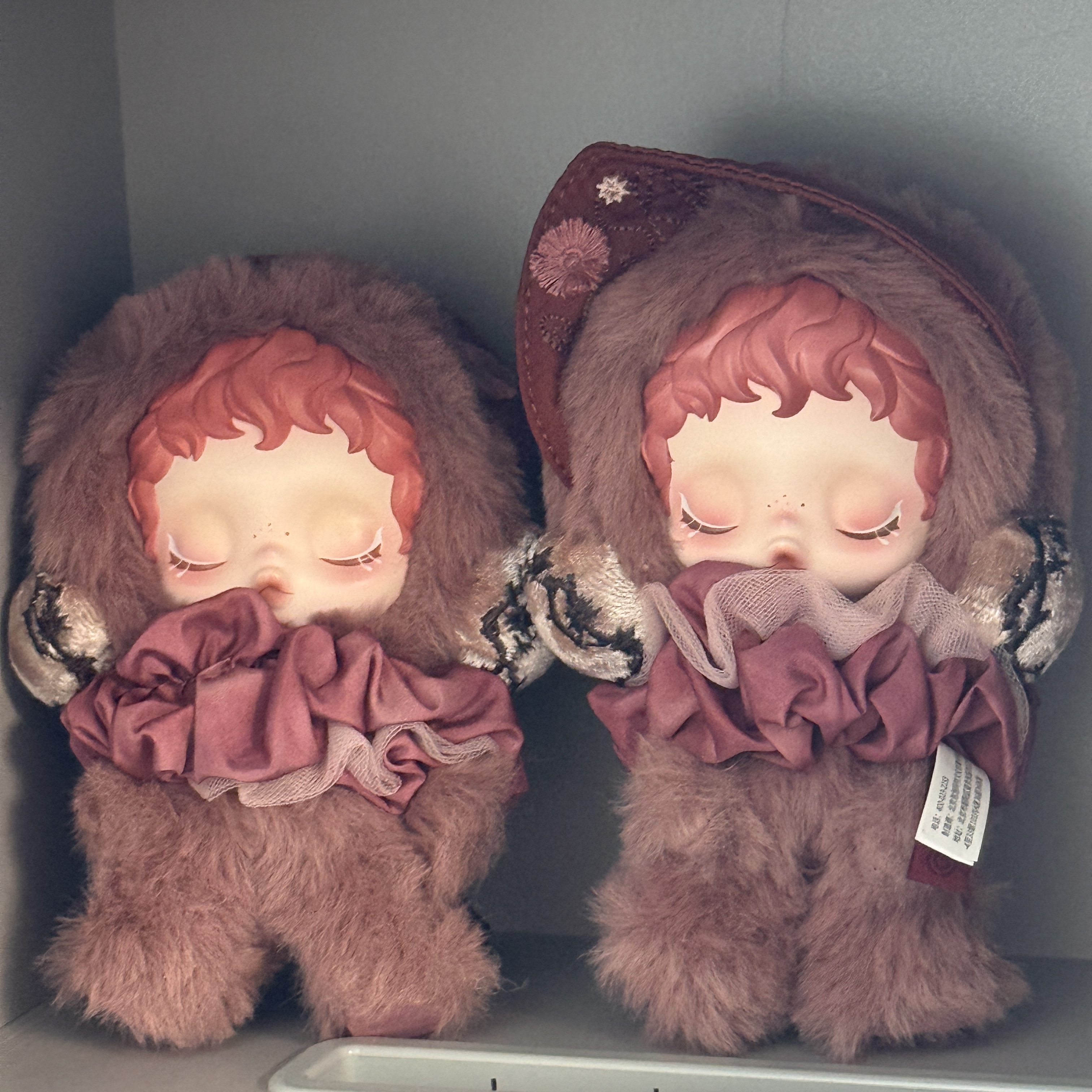 Pop Mart Skullpanda L’Impressionnisme Series Plush Doll (1 Blind Box) 착용 스타일