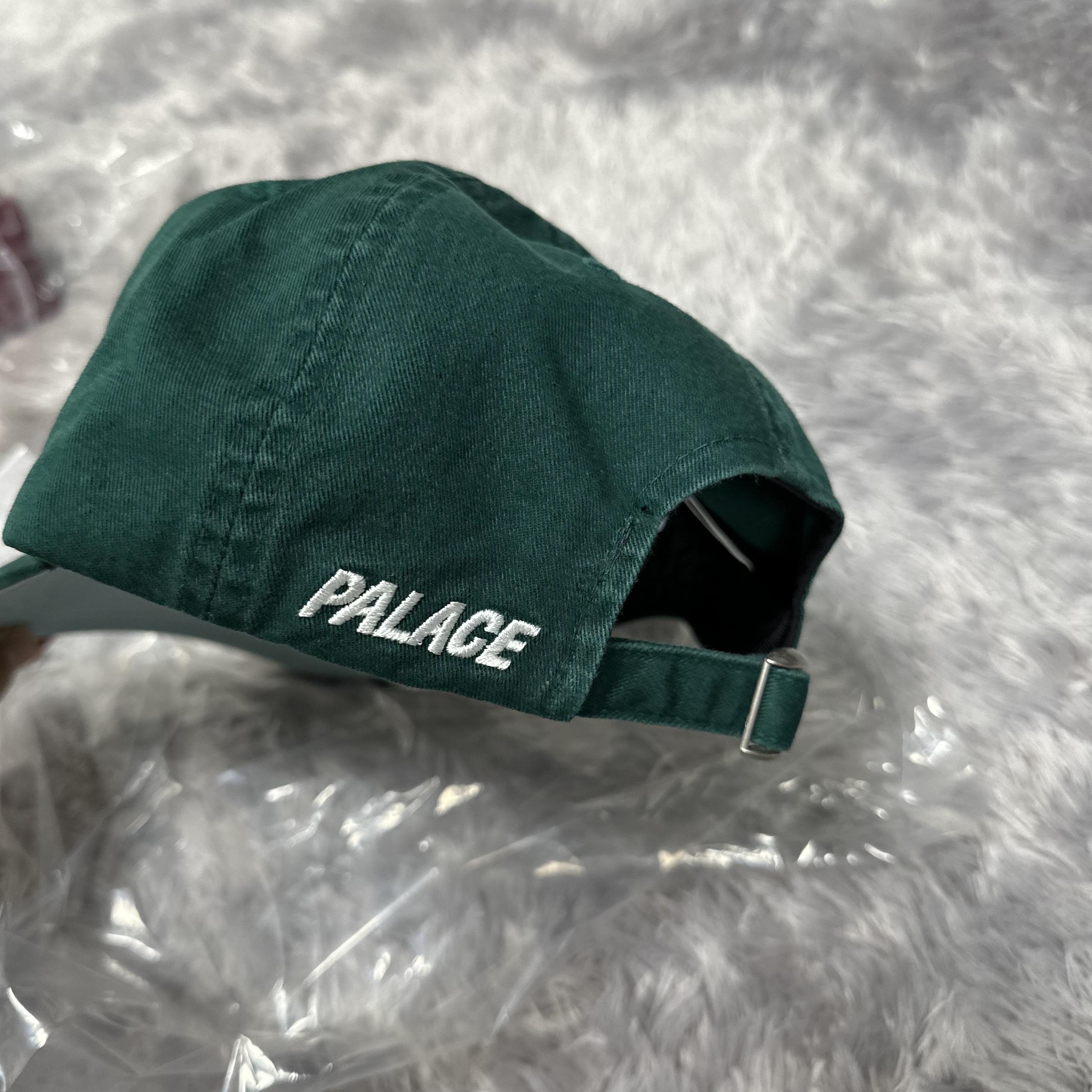 Palace P 6-Panel Forest - 25FW 착용 스타일 - 2