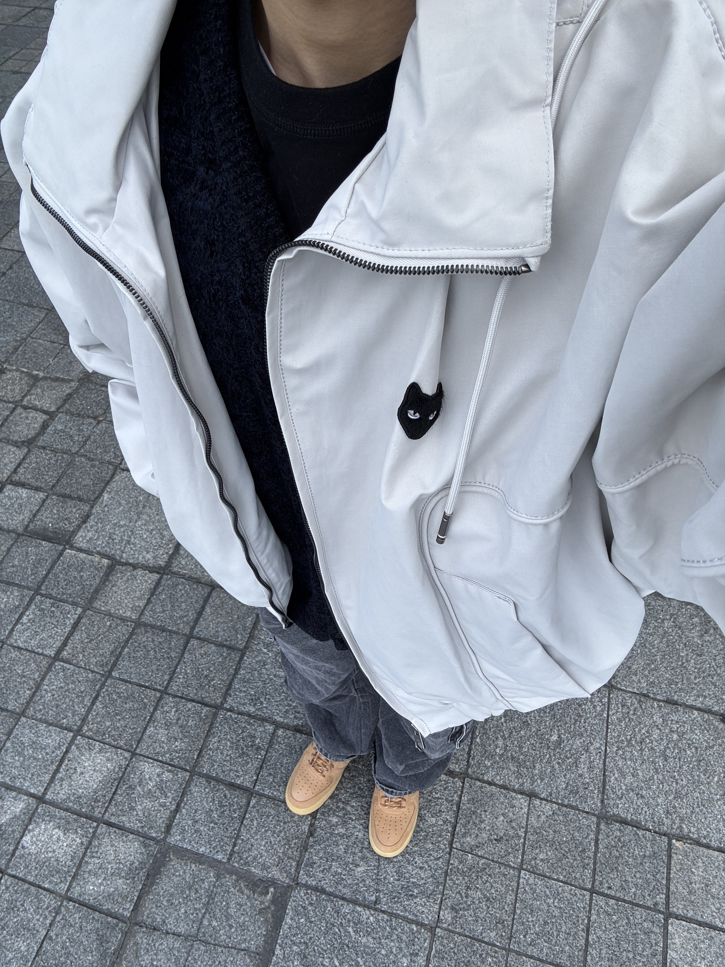 Wooyoungmi Cotton Back Logo Long Sleeve T-Shirt Black - 23FW, Wooyoungmi Cable Cardigan Navy - 24FW 착용 스타일