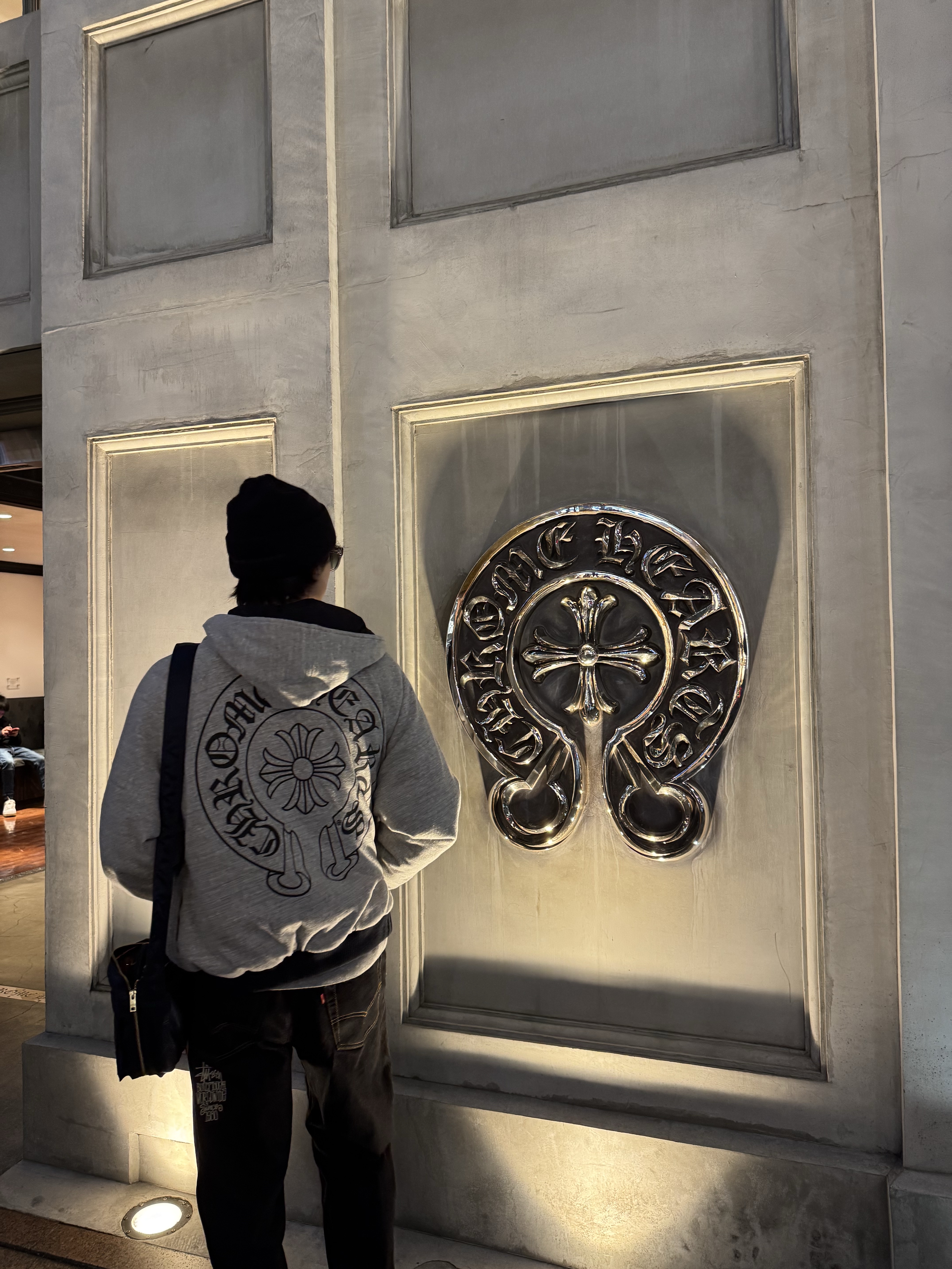 Chrome Hearts Big Daddy Cashmere Beanie Black, Jordan x Travis Scott Jumpman Jack TR Black and Dark Mocha 착용 스타일 - 5
