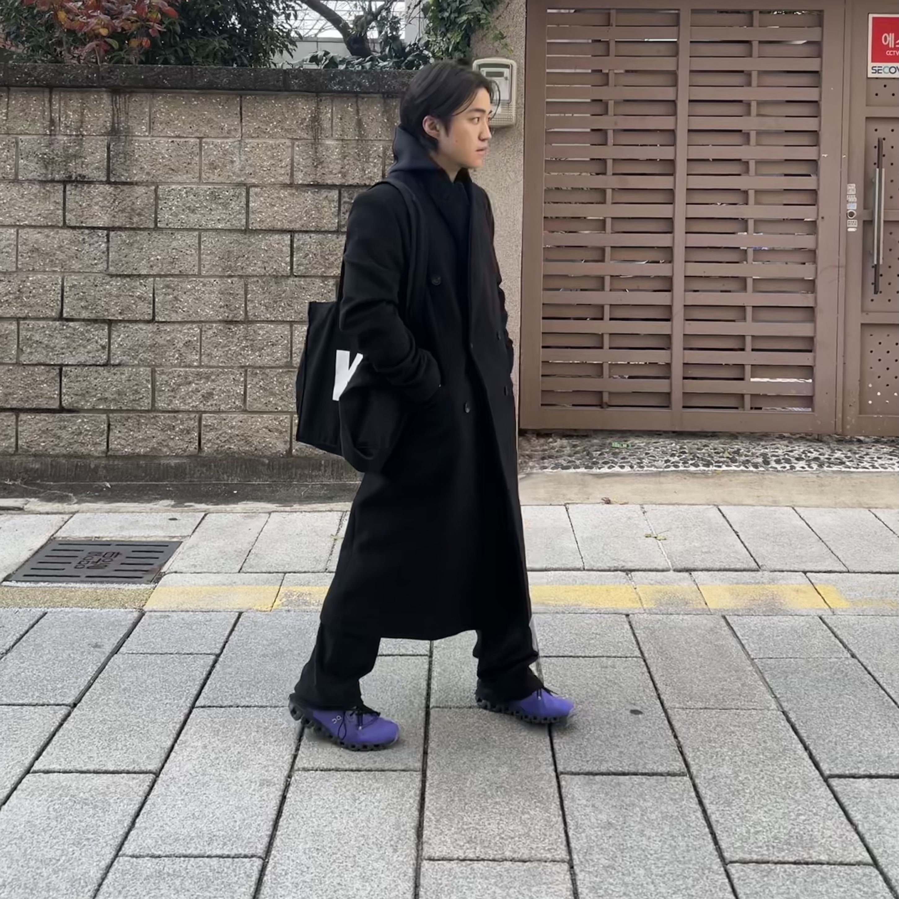On Running Cloud X 3 AD Blueberry Black 착용 스타일 - 4