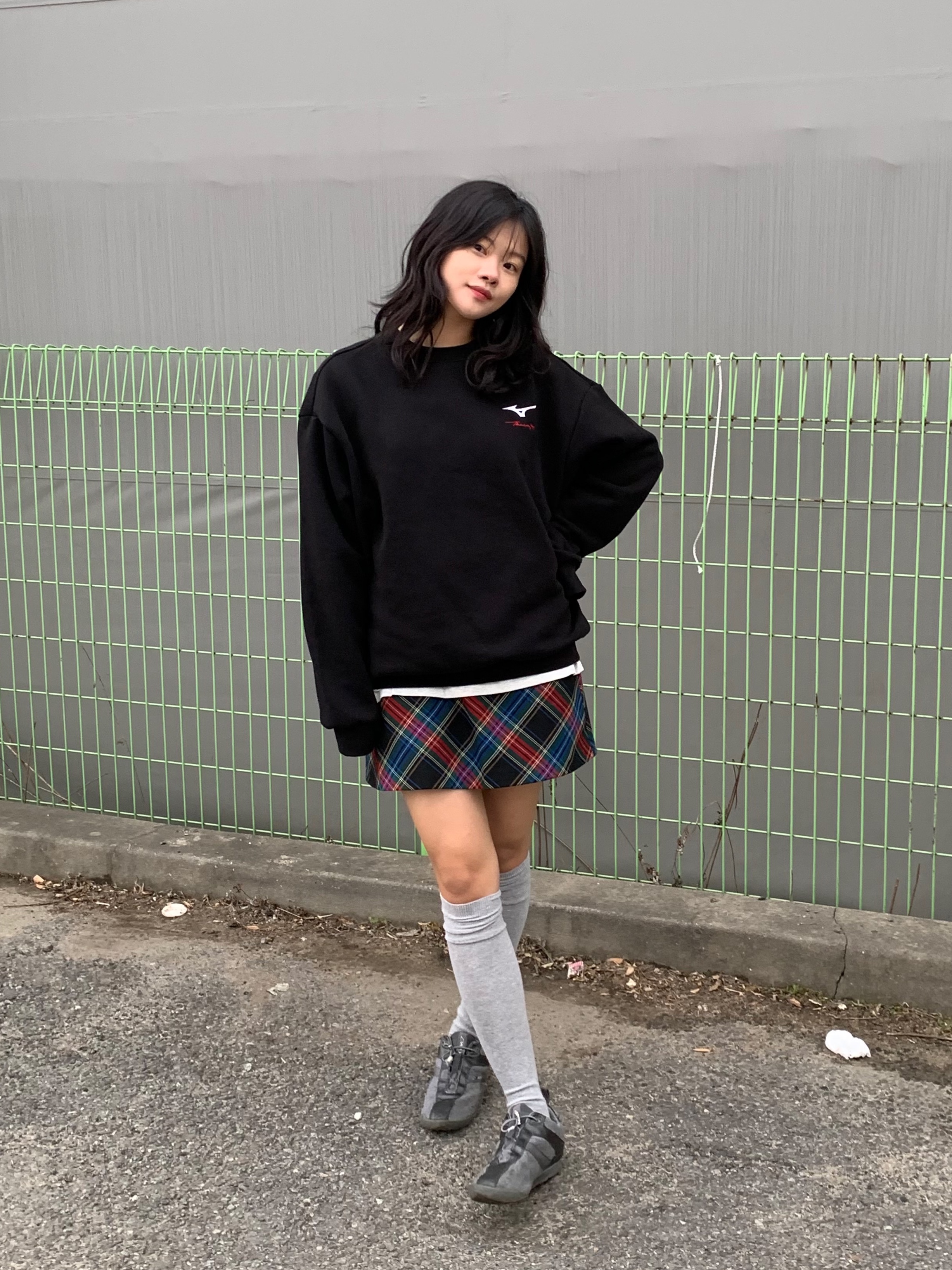Bensimon Ribbed Loose Knee Socks Grey 착용 스타일 - 2