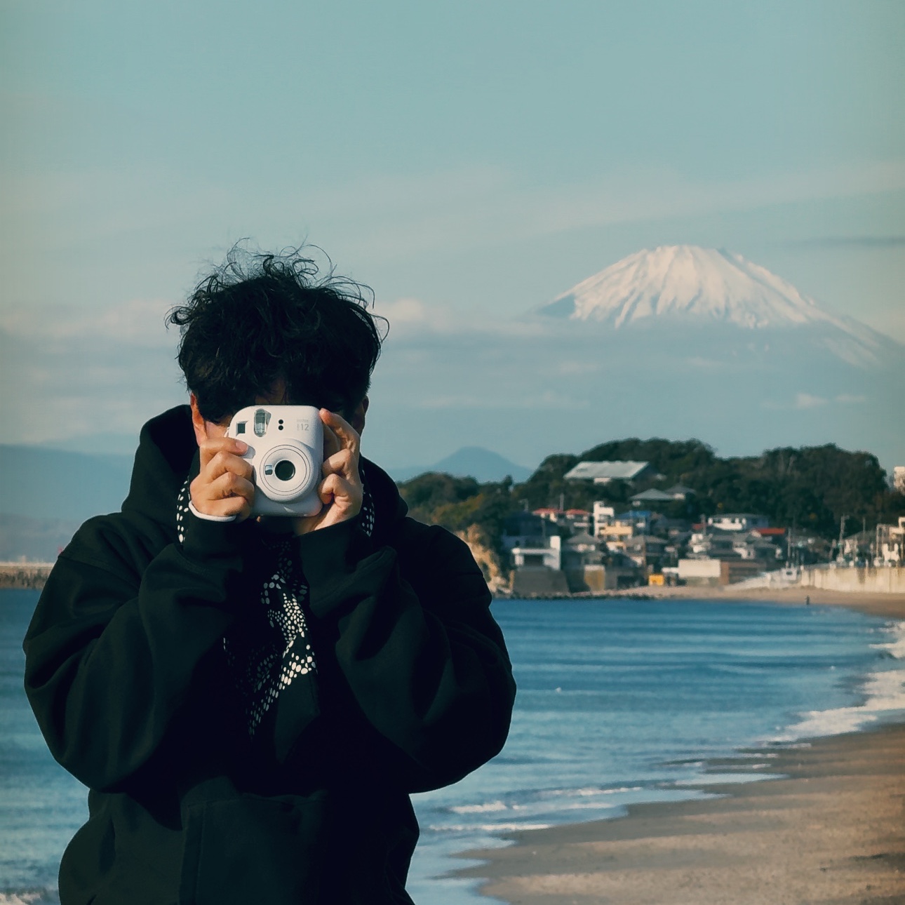 Stussy Cherries Hoodie Black, Nike Air Force 1 '07 WB Flax 착용 스타일 - 4